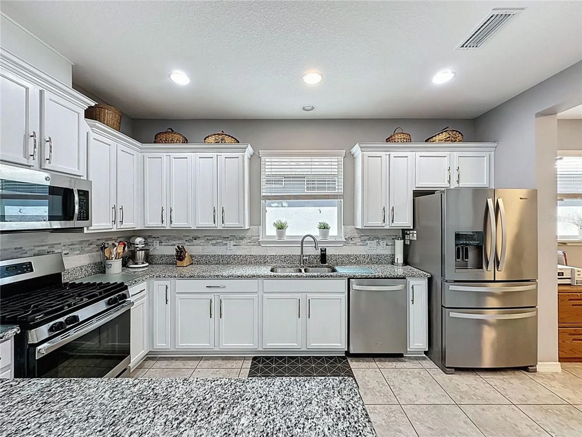 Property Slideshow image 19 of 81 | 277 silver maple rd, Groveland, FL, 34736