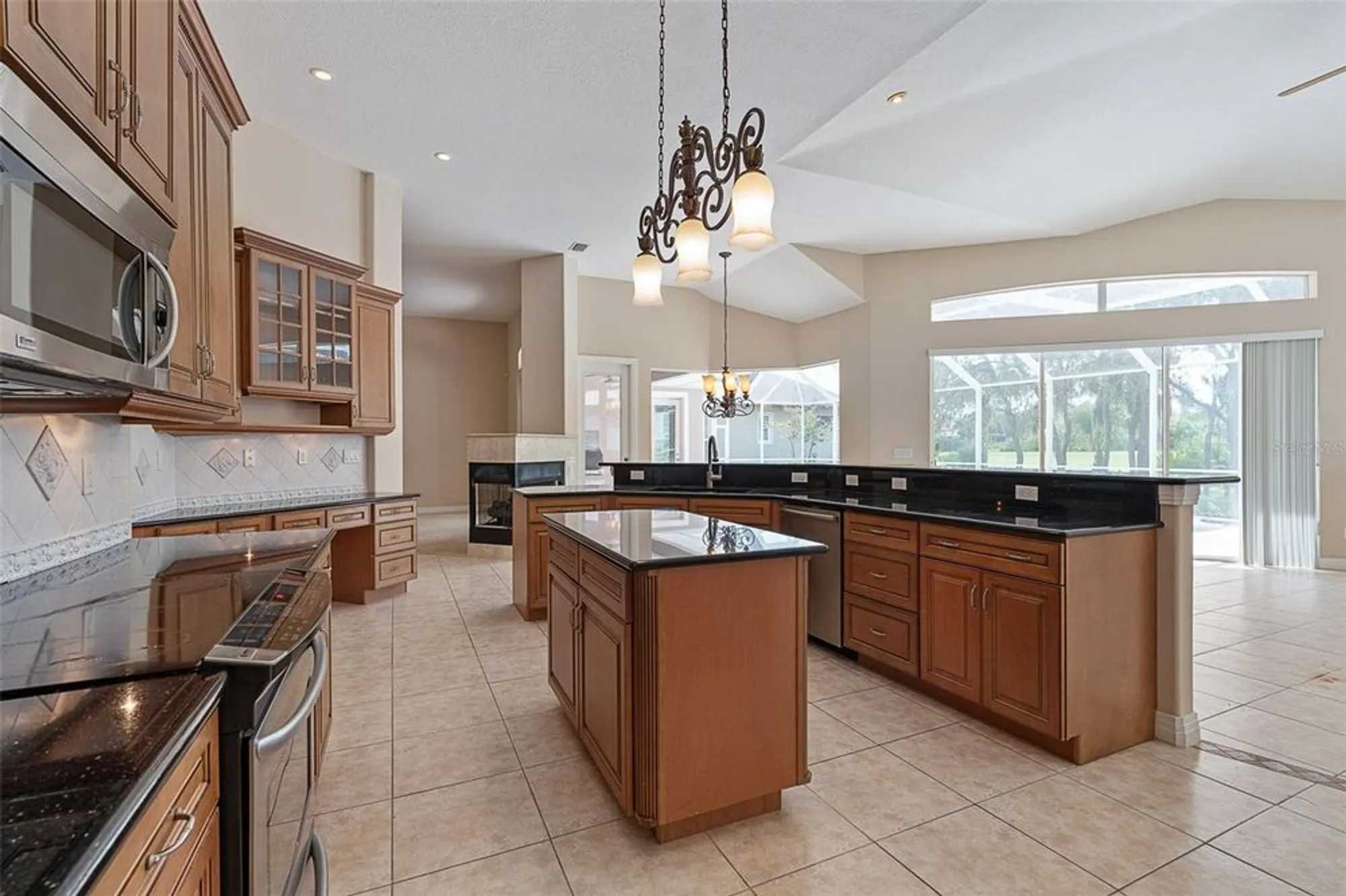 Property Slideshow image 66 of 82 | 19 lakeview ln, Palm Coast, FL, 32137