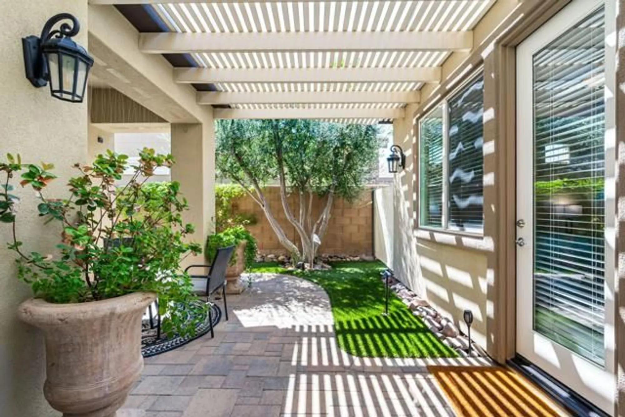 Property Slideshow image 8 of 103 | 61290 living stone dr, La Quinta, CA, 92253