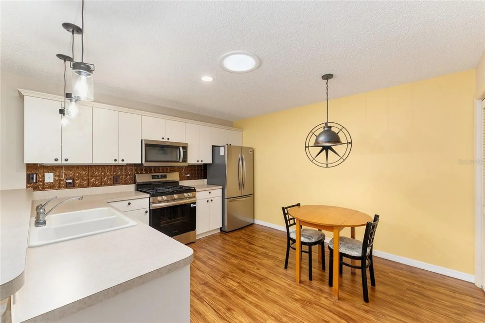 Property Slideshow image 25 of 54 | 2690 suffolk st, The Villages, FL, 32162