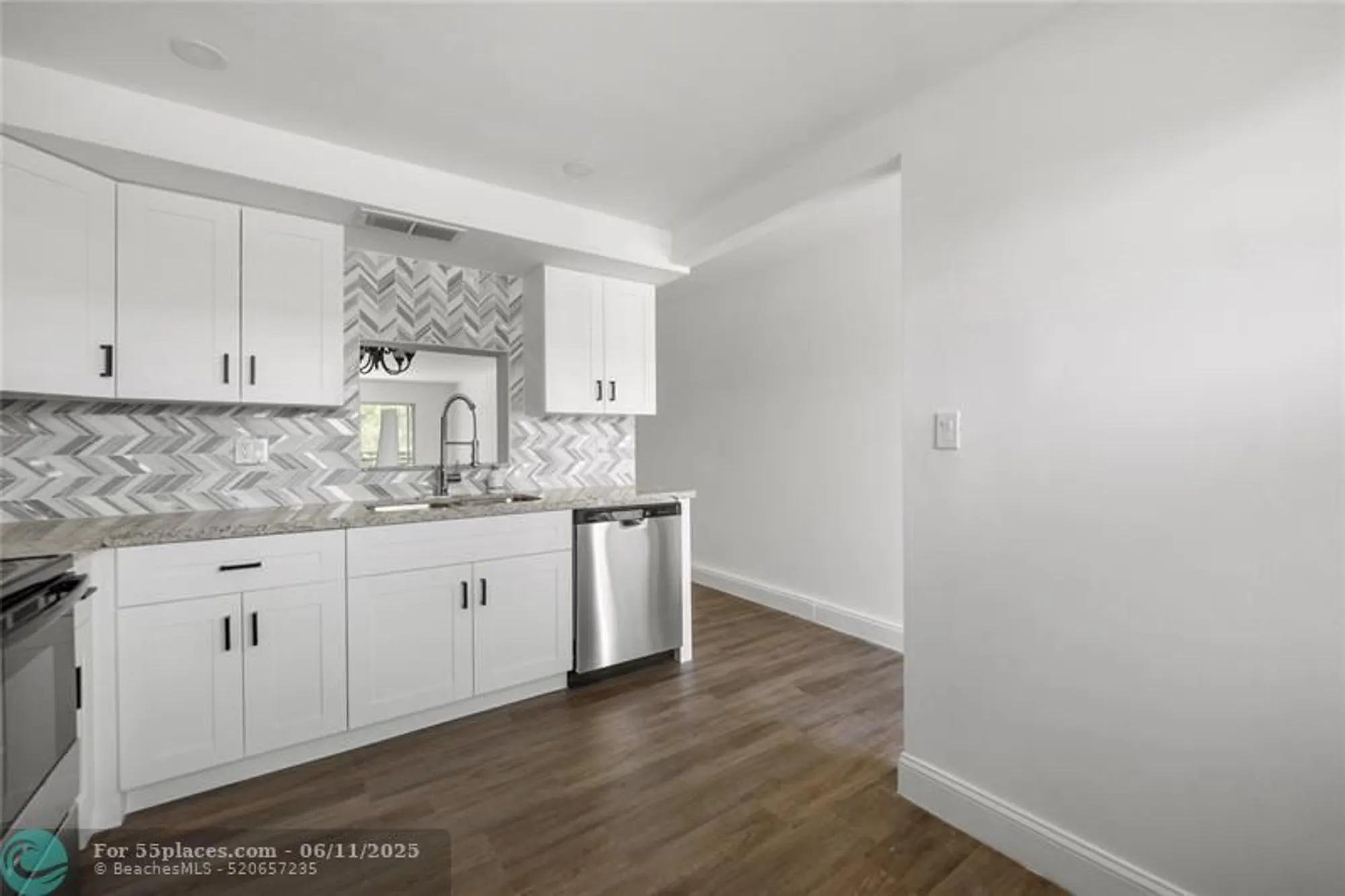 Property Slideshow image 9 of 26 | 2202 lucaya bnd j2, Coconut Creek, FL, 33066