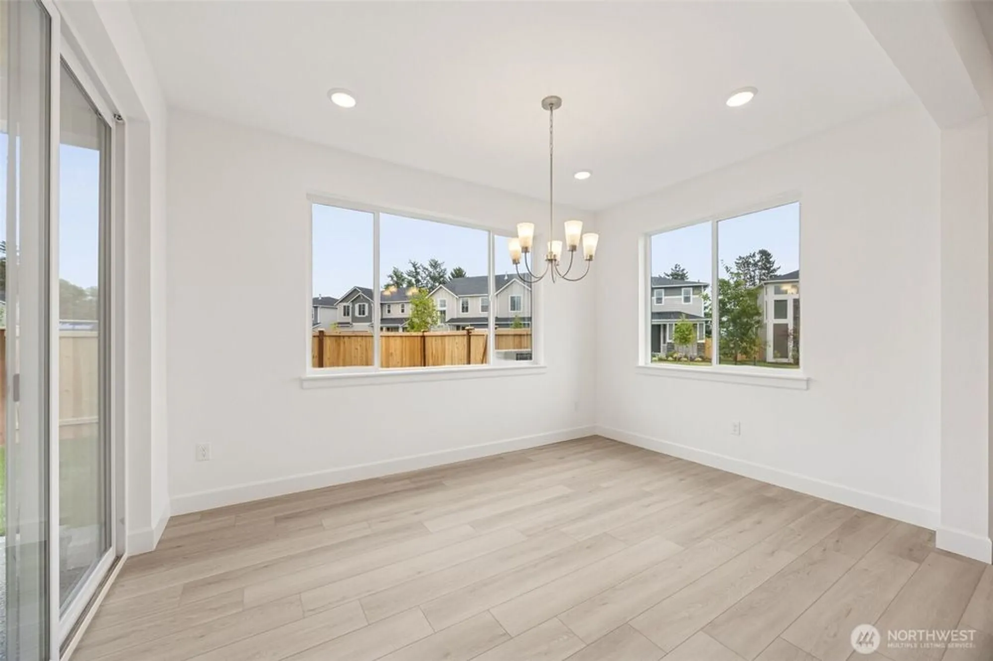 Property Slideshow image 11 of 22 | 11 mccartney peak # 78, Port Ludlow, WA, 98365