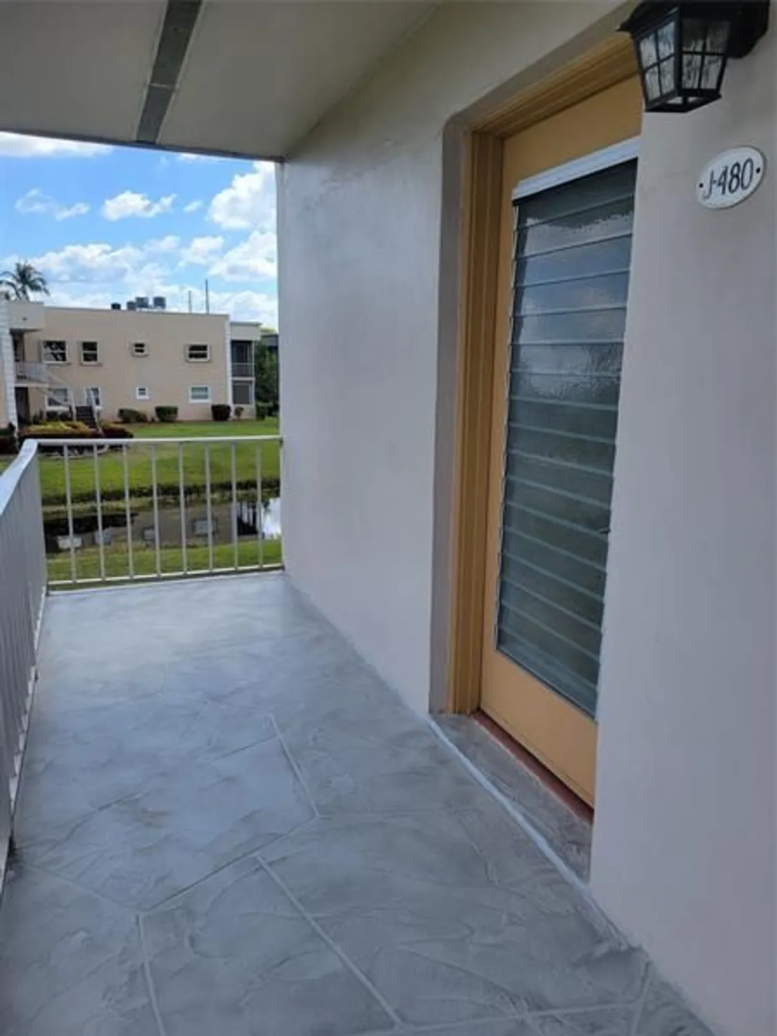 Property Slideshow image 6 of 39 | 480 capri j # 480, Delray Beach, FL, 33484