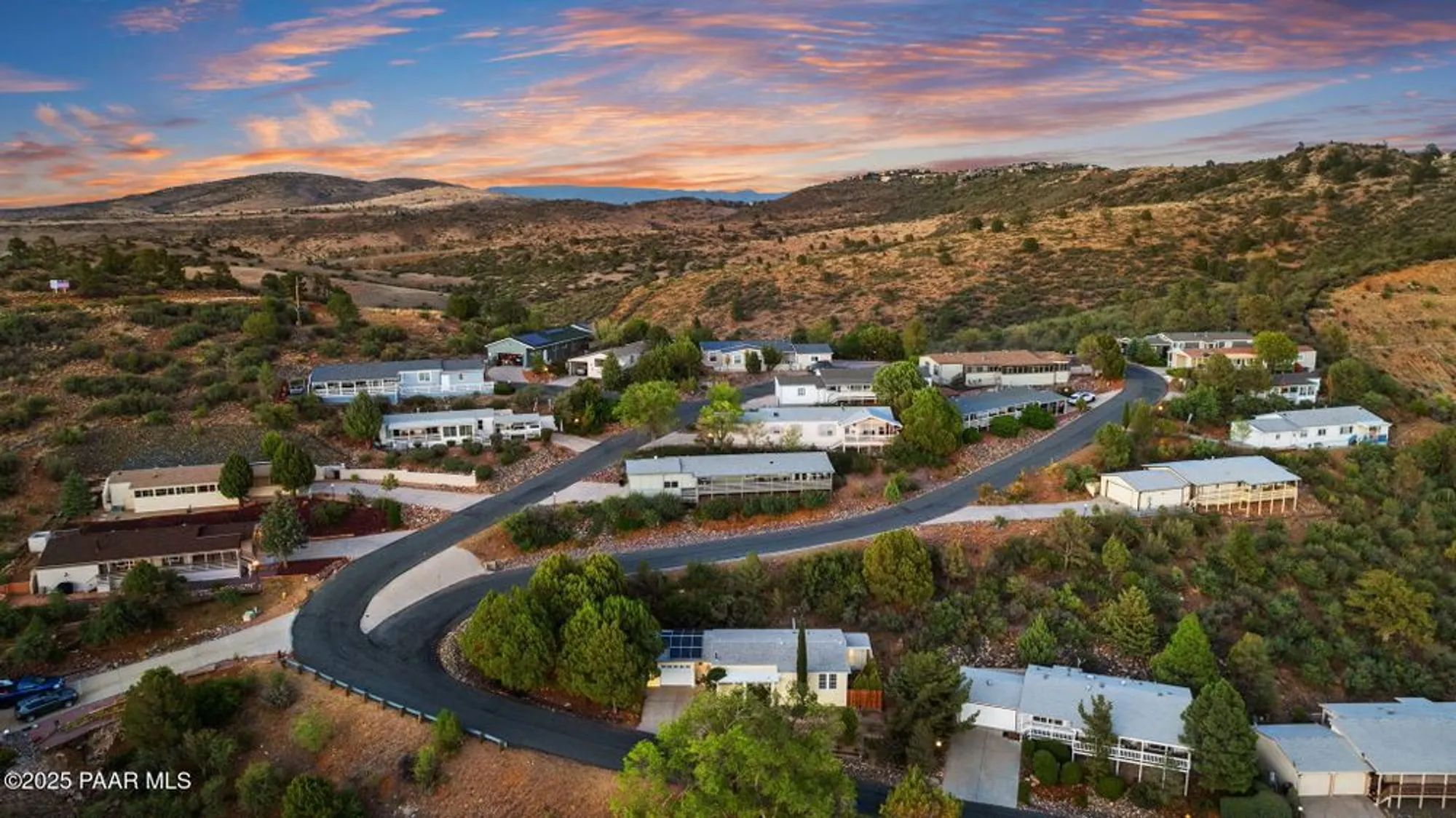 Property Slideshow image 4 of 35 | 2499 hilltop rd, Prescott, AZ, 86301