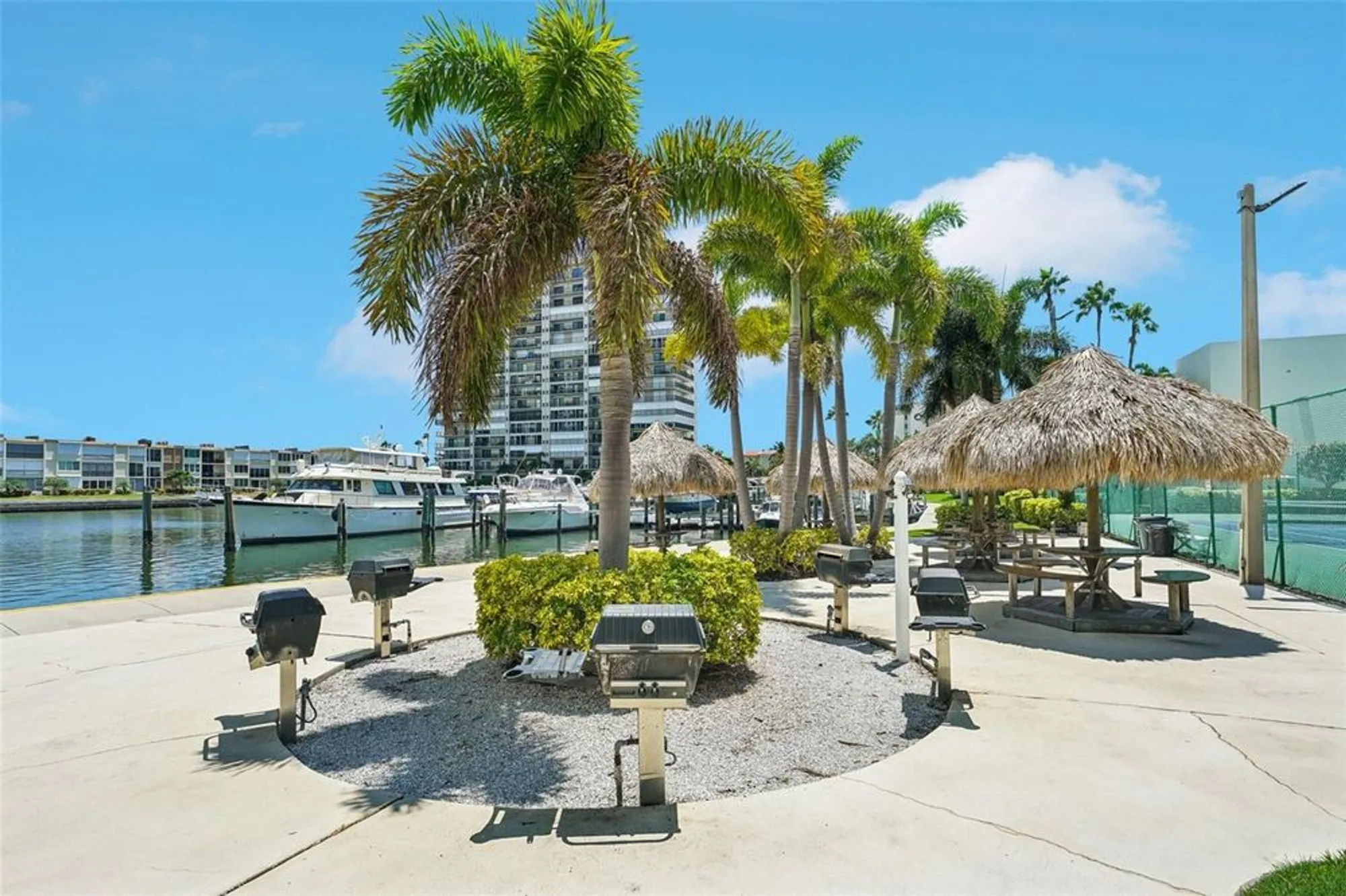 Property Slideshow image 51 of 66 | 7400 sun island dr 802, South Pasadena, FL, 33707
