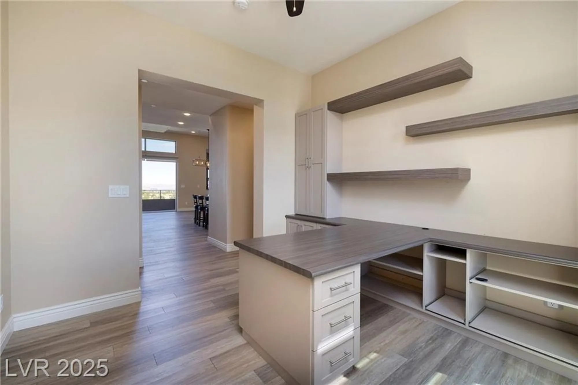 Property Slideshow image 19 of 33 | 4292 veraz st -, Las Vegas, NV, 89135