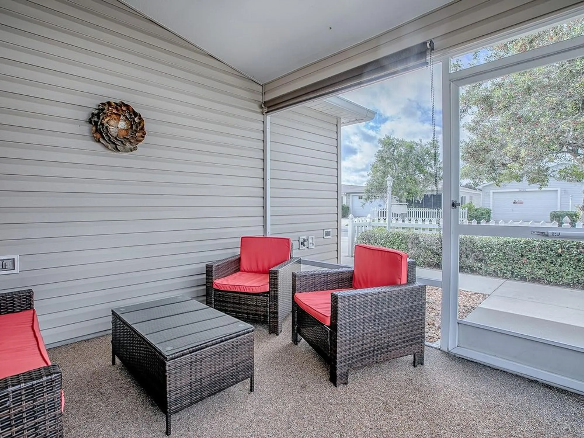 Property Slideshow image 3 of 19 | 16905 se 81st ellerslie ct, The Villages, FL, 32162