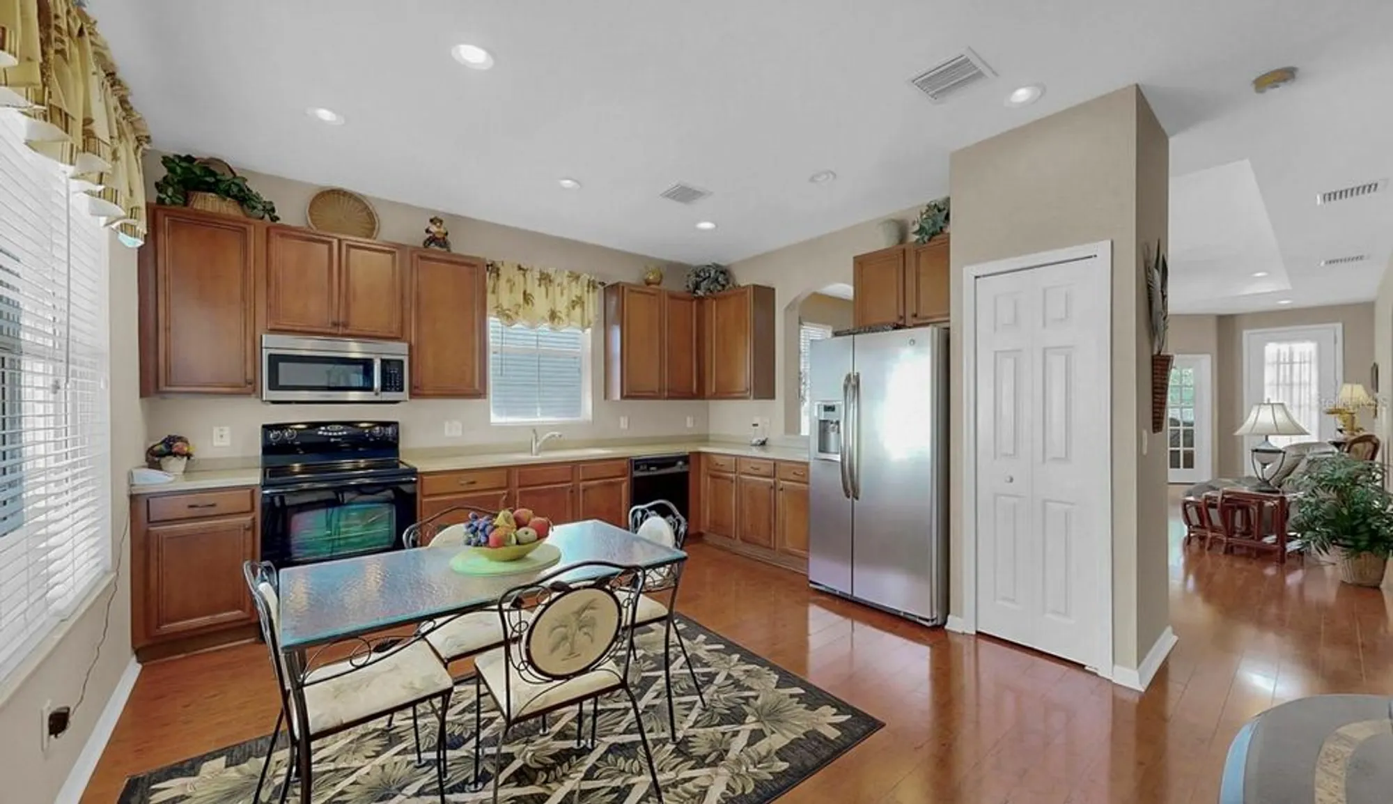 Property Slideshow image 15 of 53 | 226 summerside ct, Apollo Beach, FL, 33572