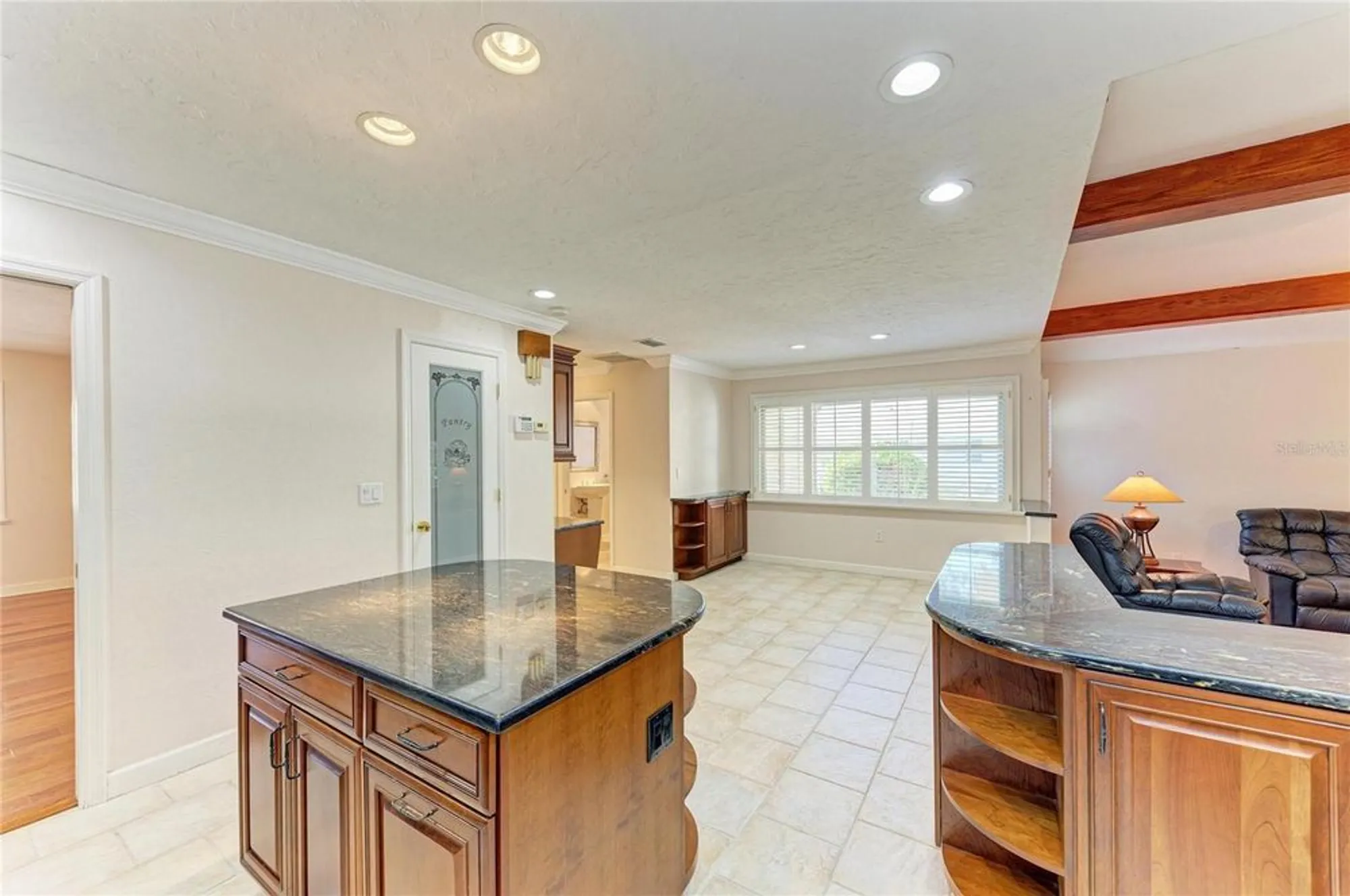 Property Slideshow image 24 of 83 | 5668 country lakes dr, Sarasota, FL, 34243