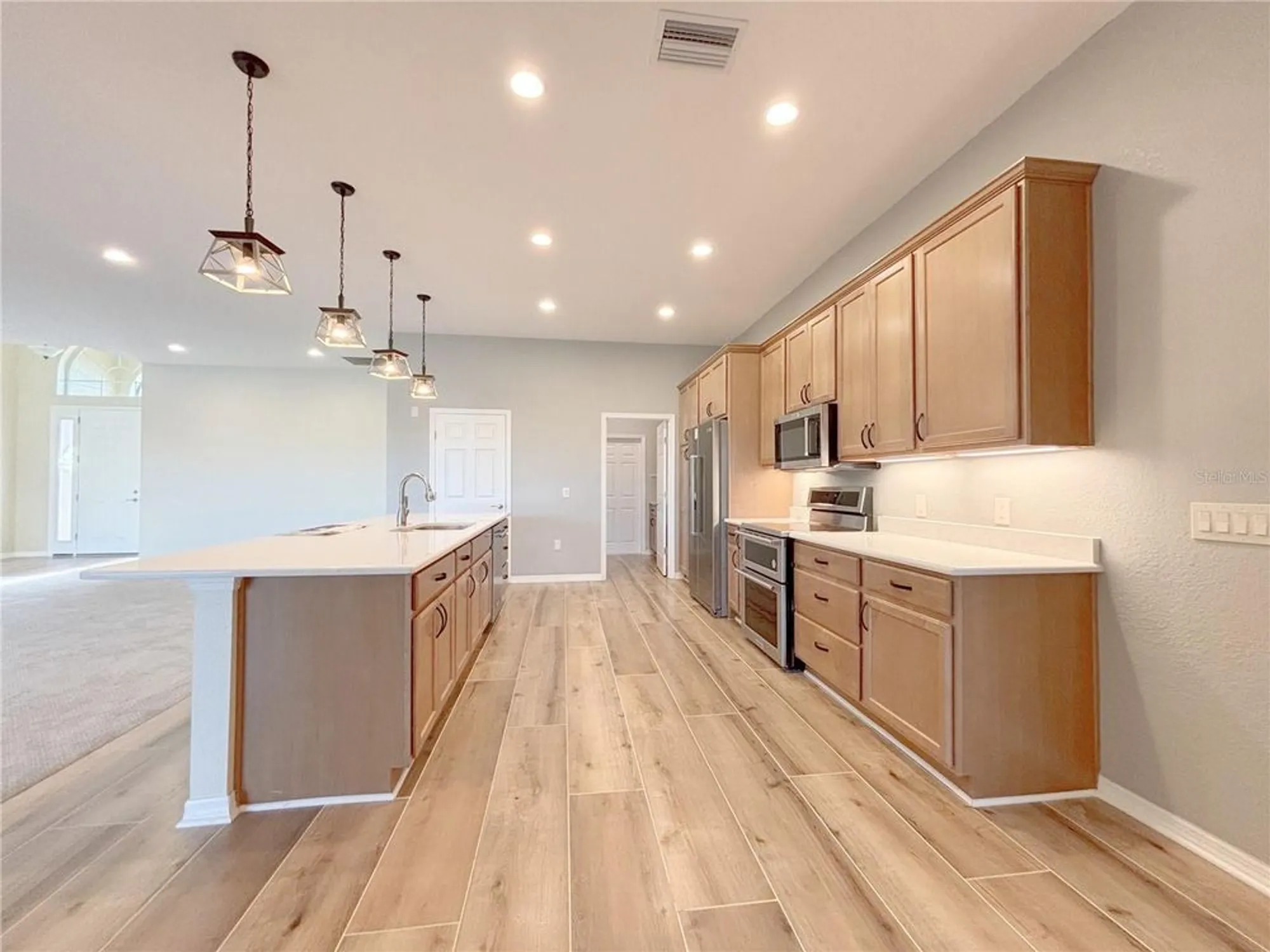 Property Slideshow image 11 of 77 | 6212 pinehurst loop, Winter Haven, FL, 33884