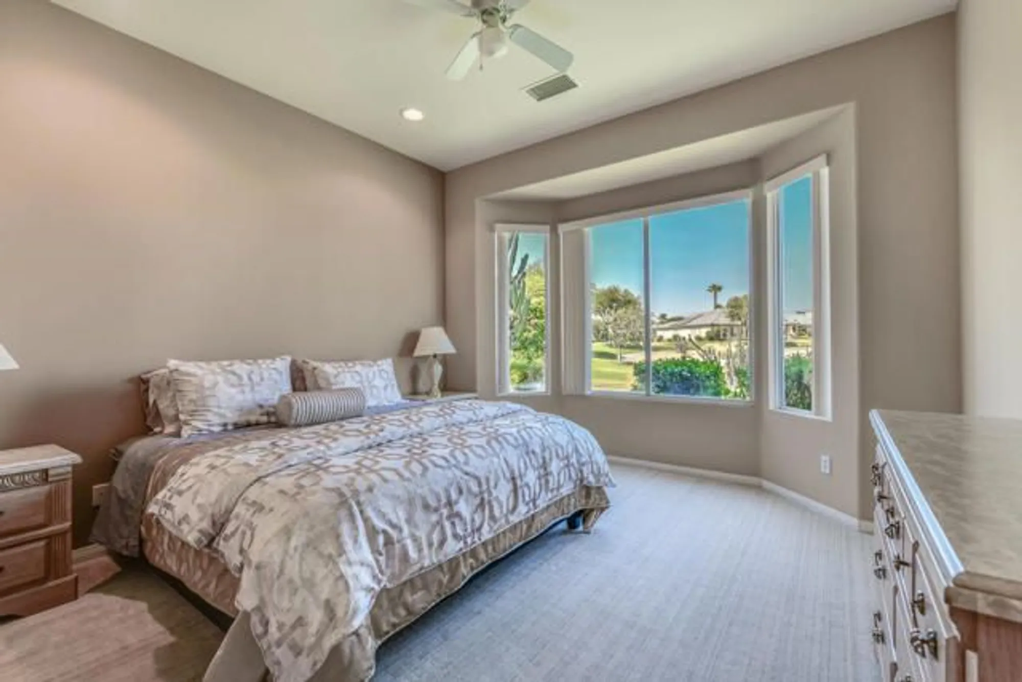 Property Slideshow image 19 of 29 | 80538 knightswood rd, Indio, CA, 92201
