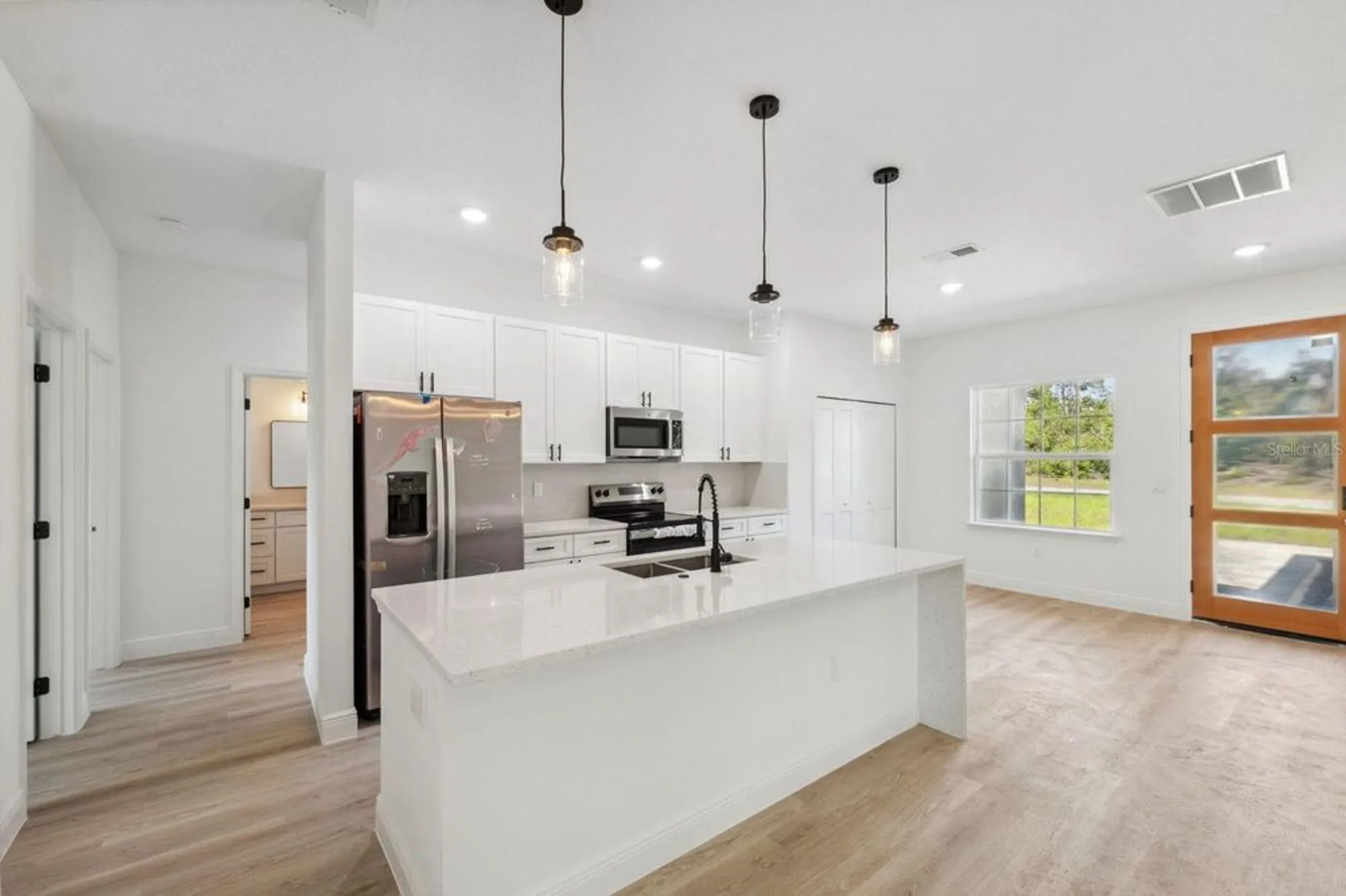 Property Slideshow image 9 of 29 | 14930 sw 66th avenue rd, Ocala, FL, 34473