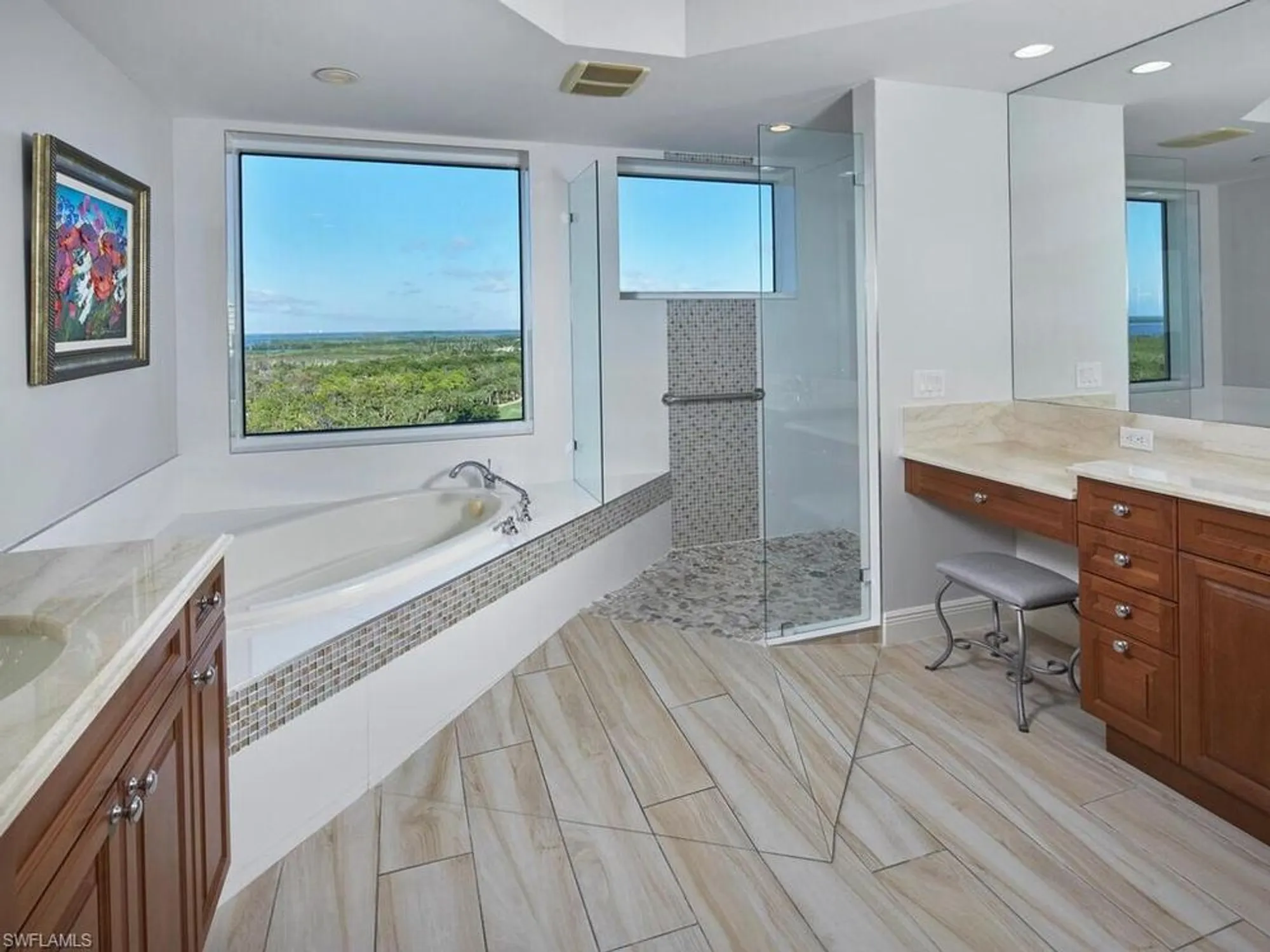 Property Slideshow image 11 of 25 | 23850 via italia cir apt 805, Estero, FL, 34134