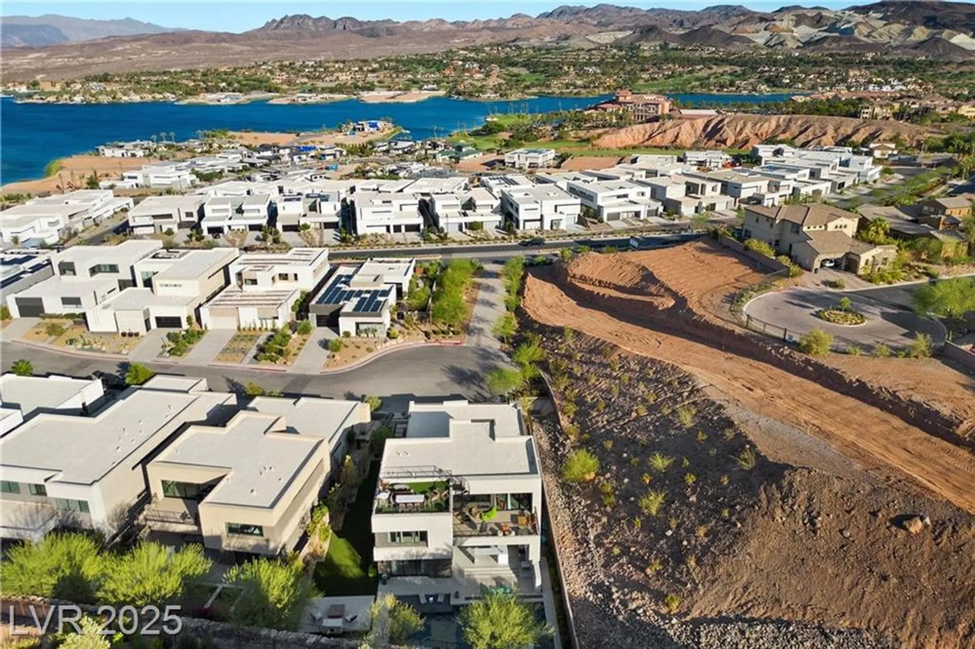 Property Slideshow image 97 of 99 | 5 highland cove ln, Henderson, NV, 89011