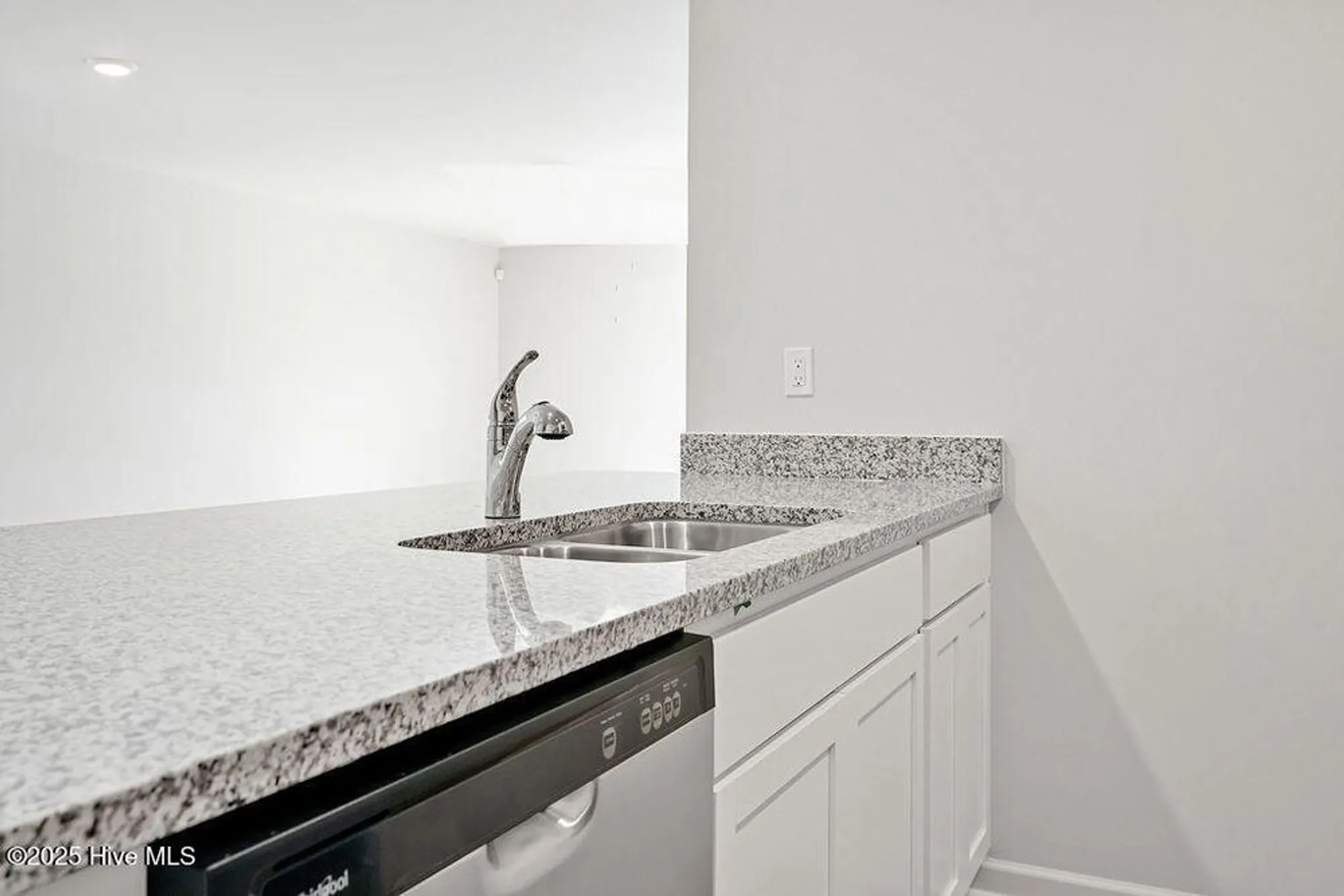 Property Slideshow image 10 of 55 | 2191 sweetspire st unit 2074, Leland, NC, 28451