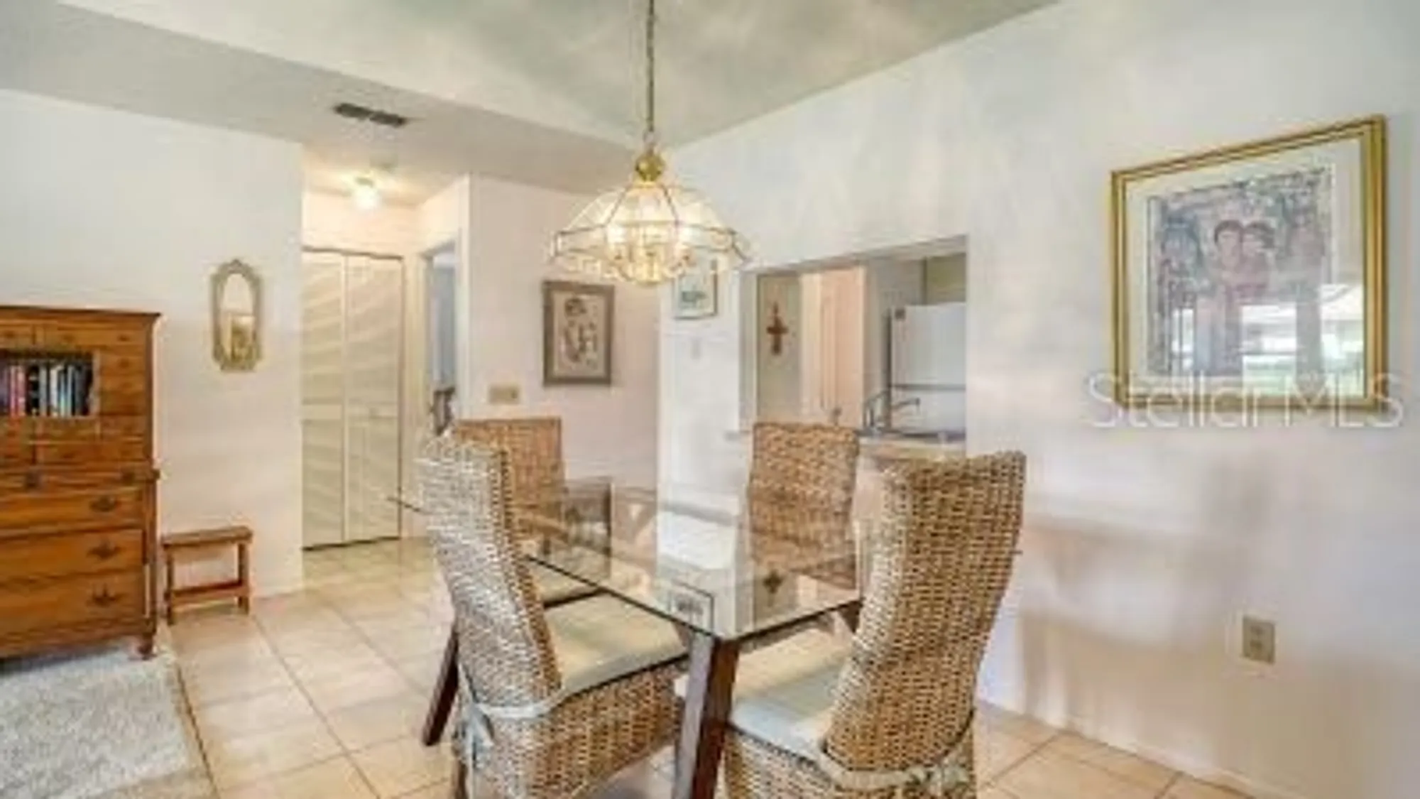Property Slideshow image 9 of 37 | 7170 wood creek dr # 40, Sarasota, FL, 34231