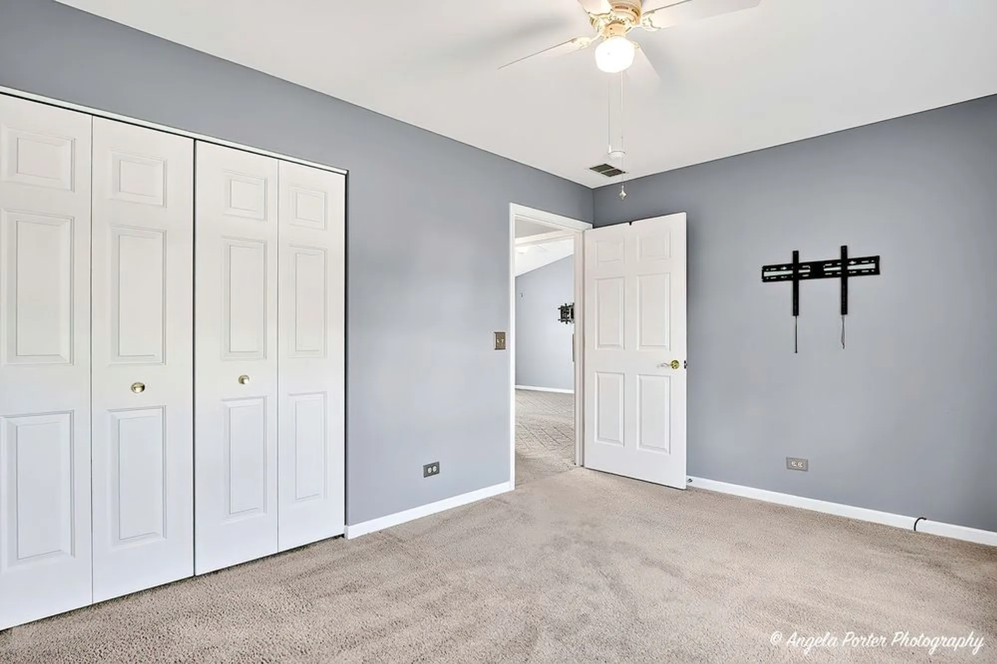 Property Slideshow image 20 of 29 | 806 madison ave, Mchenry, IL, 60050