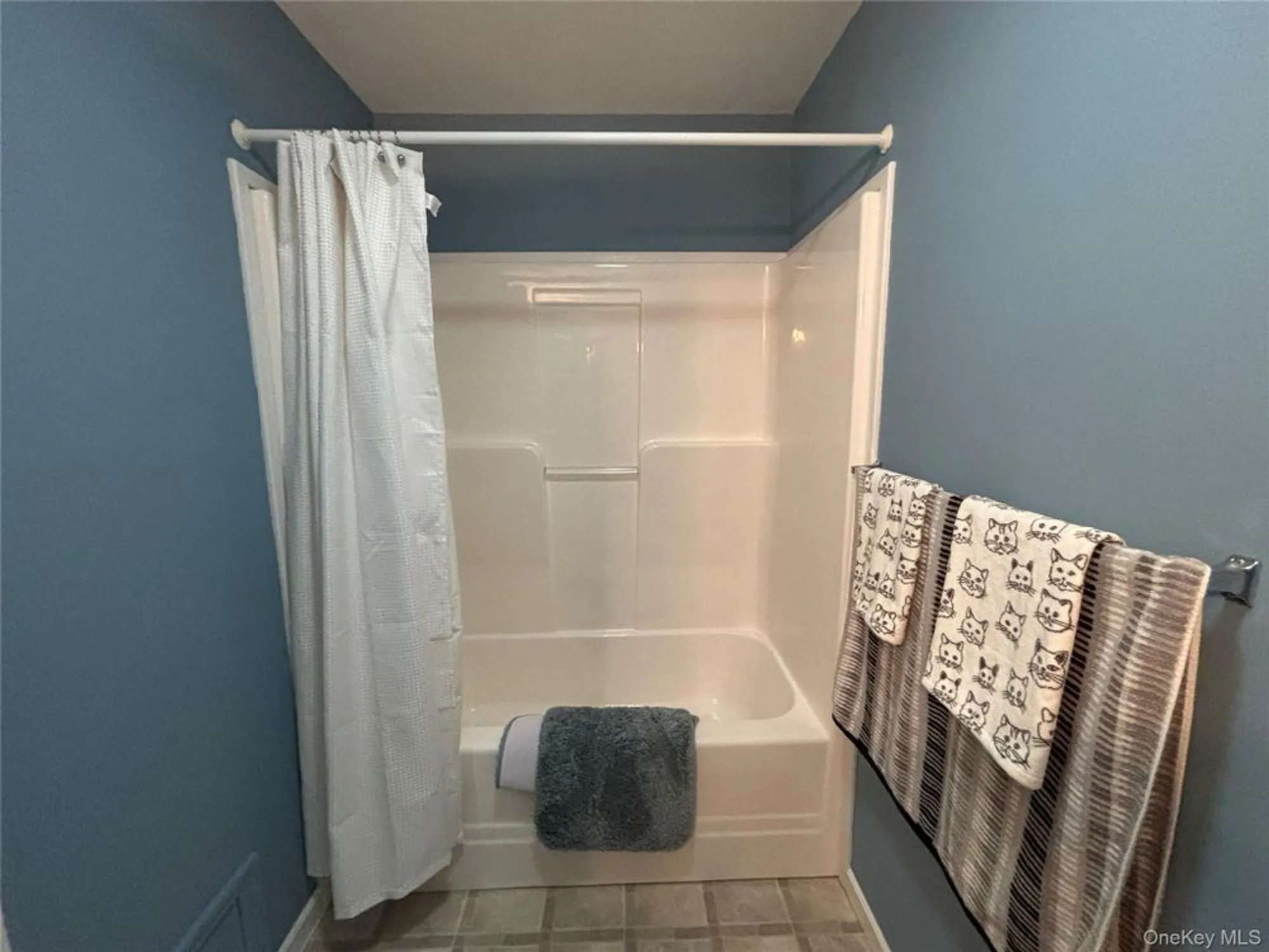 Property Slideshow image 22 of 45 | 1661 old country rd 506, Riverhead, NY, 11901