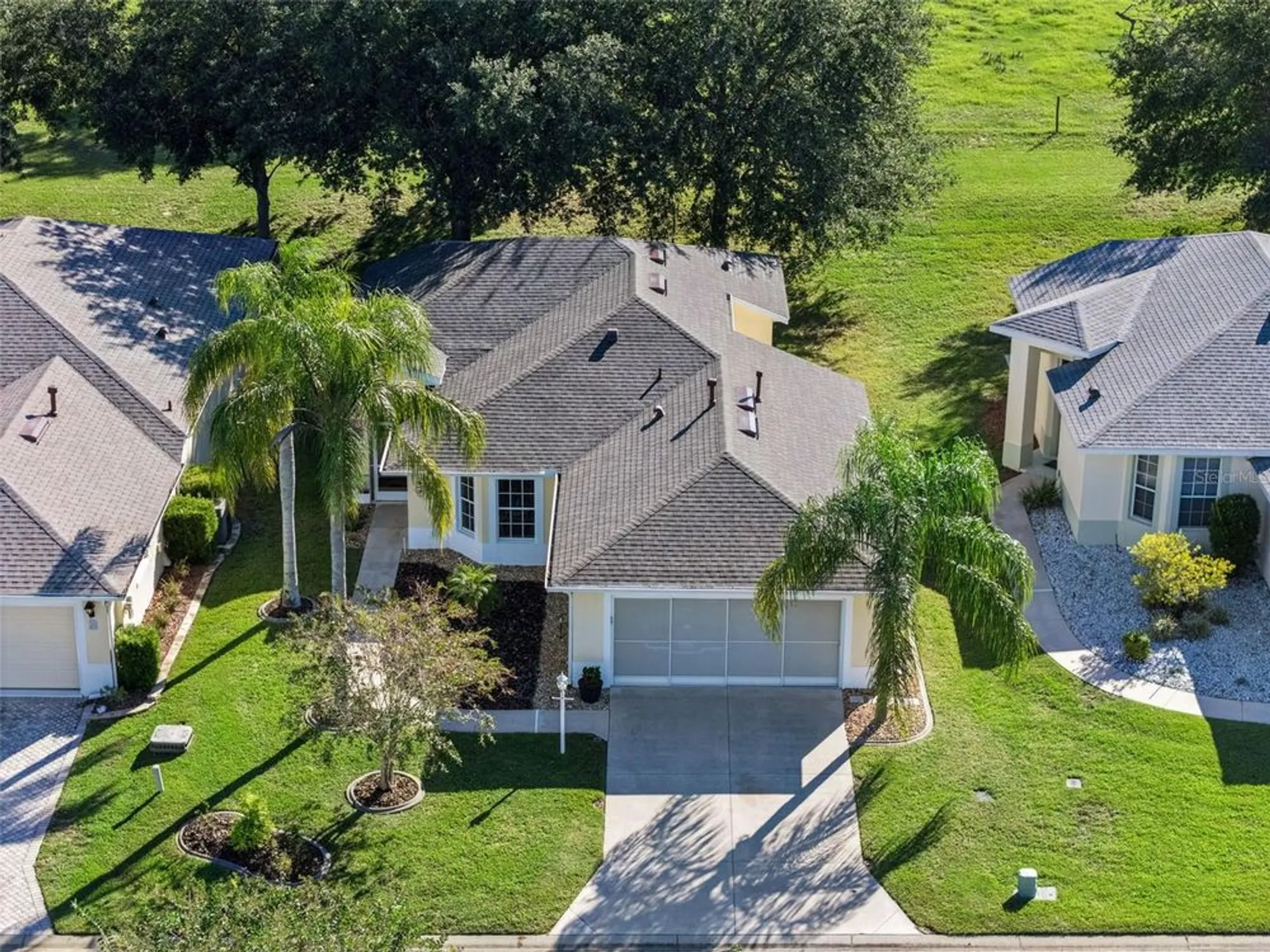 Property Slideshow image 24 of 54 | 20700 queen alexandra dr, Leesburg, FL, 34748