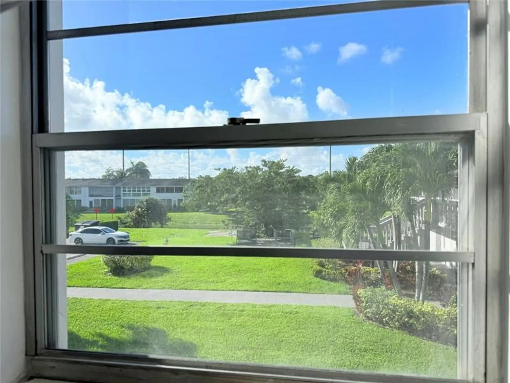 Property Slideshow image 11 of 34 | 204 oakridge m # 204, Deerfield Beach, FL, 33442