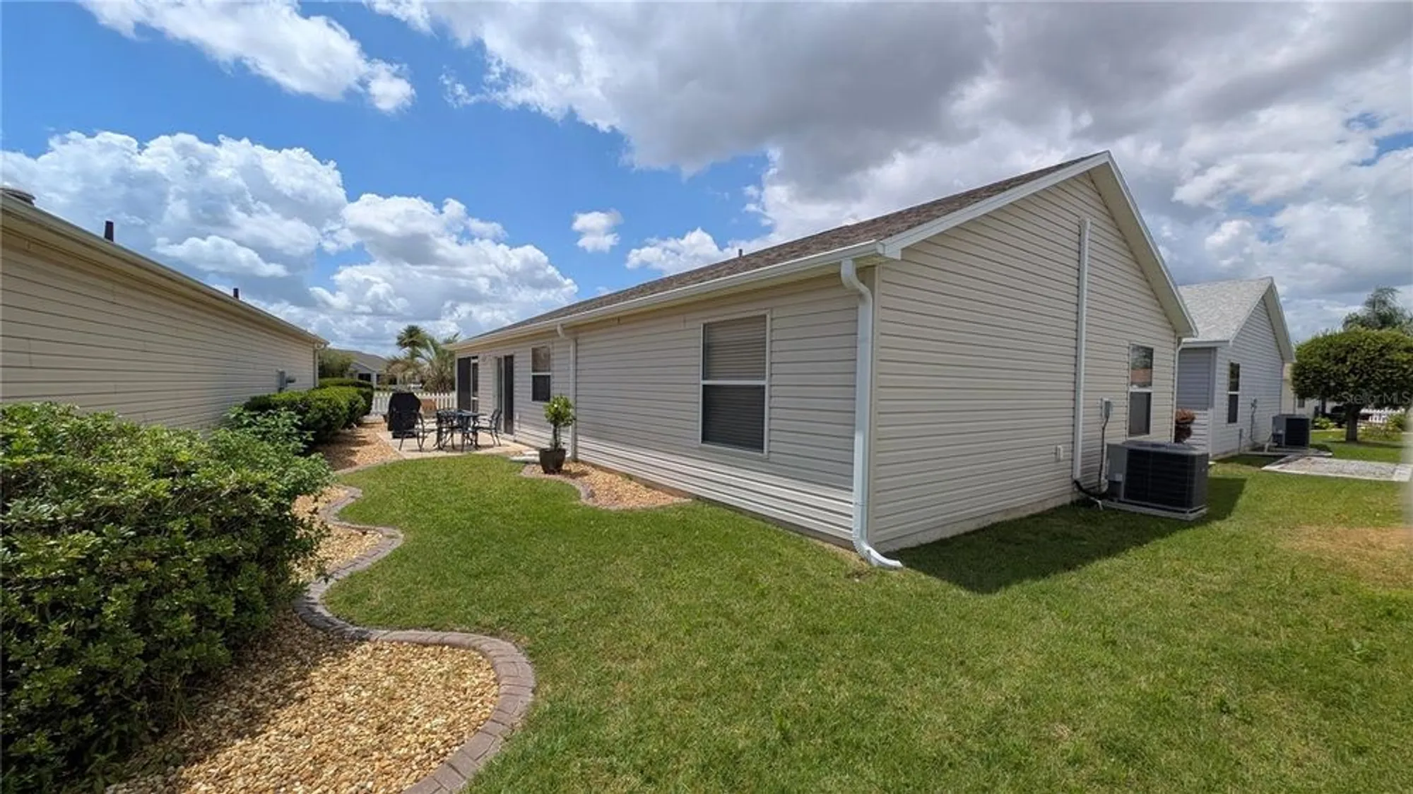 Property Slideshow image 6 of 32 | 971 margaux trl, The Villages, FL, 32162