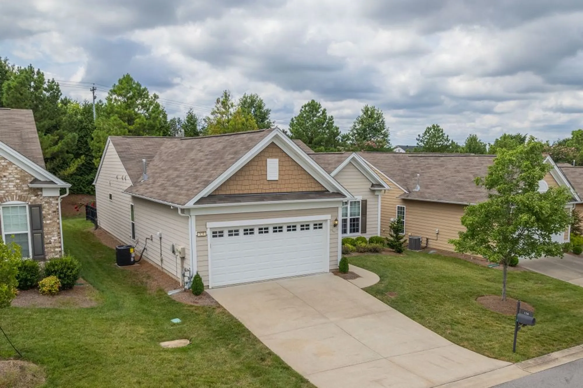 Property Slideshow image 4 of 48 | 120 southern way blvd, Mount Juliet, TN, 37122