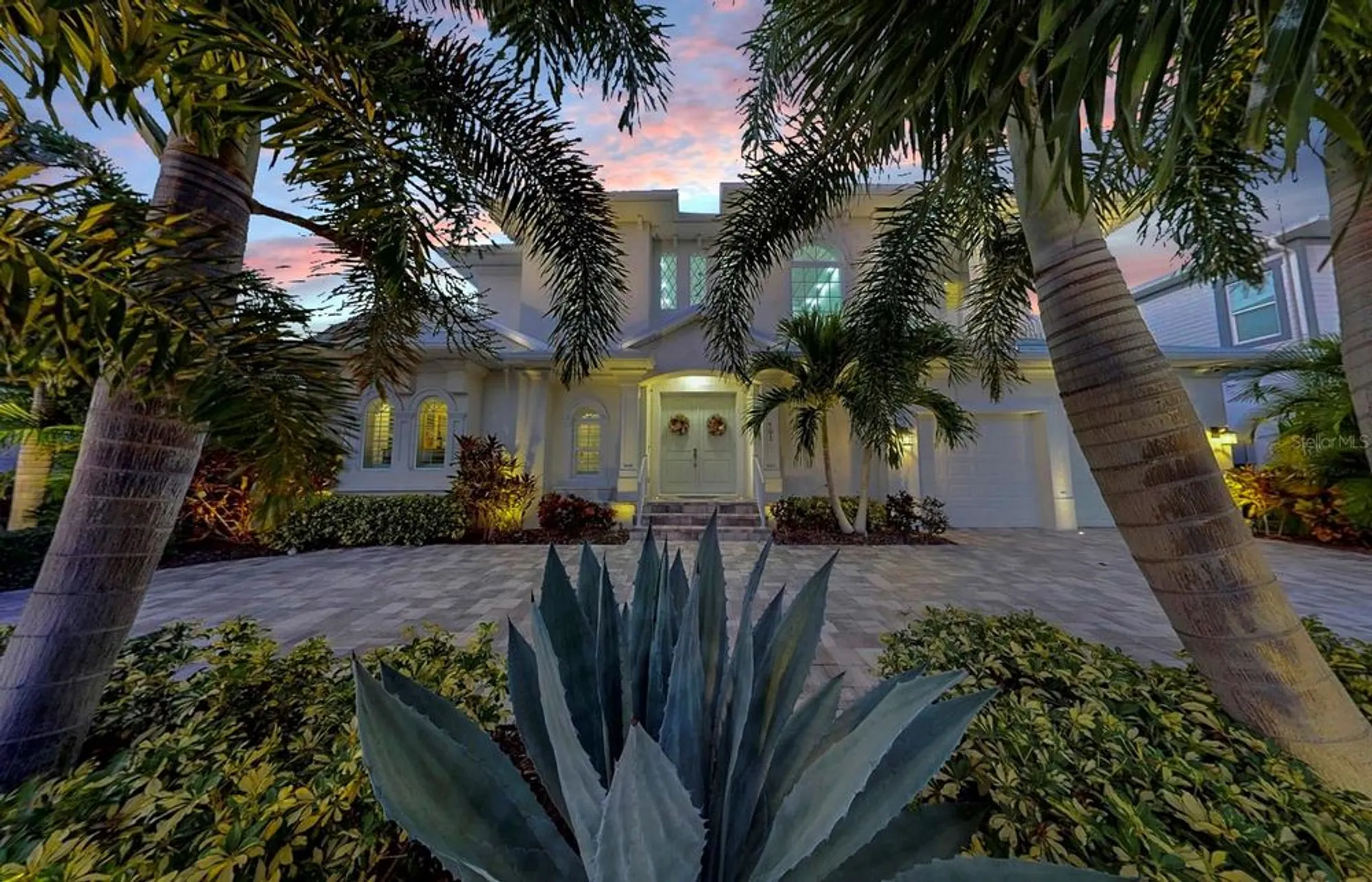 Property Slideshow image 1 of 100 | 701 pinckney dr, Apollo Beach, FL, 33572