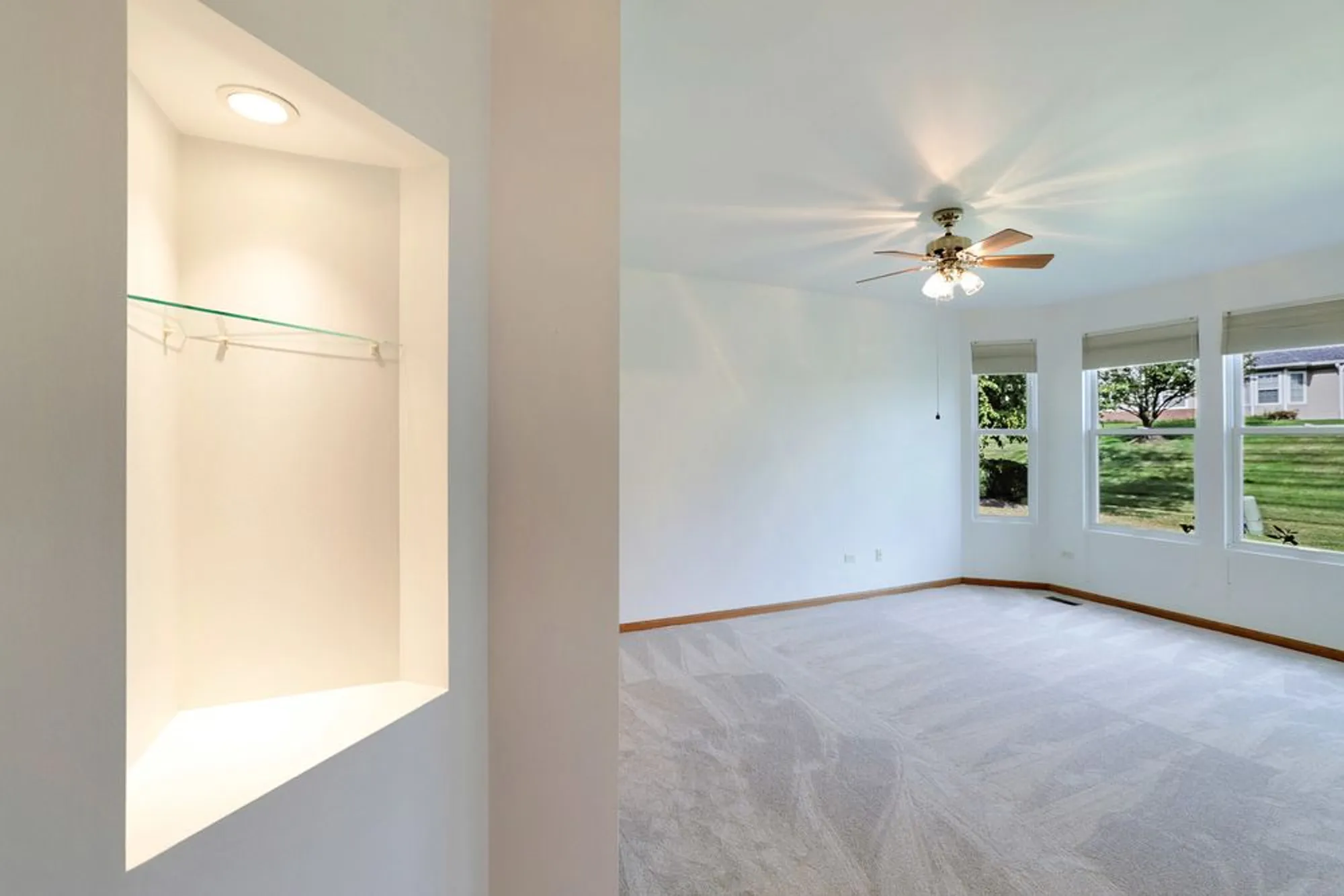 Property Slideshow image 19 of 43 | 12250 songbird ln, Huntley, IL, 60142