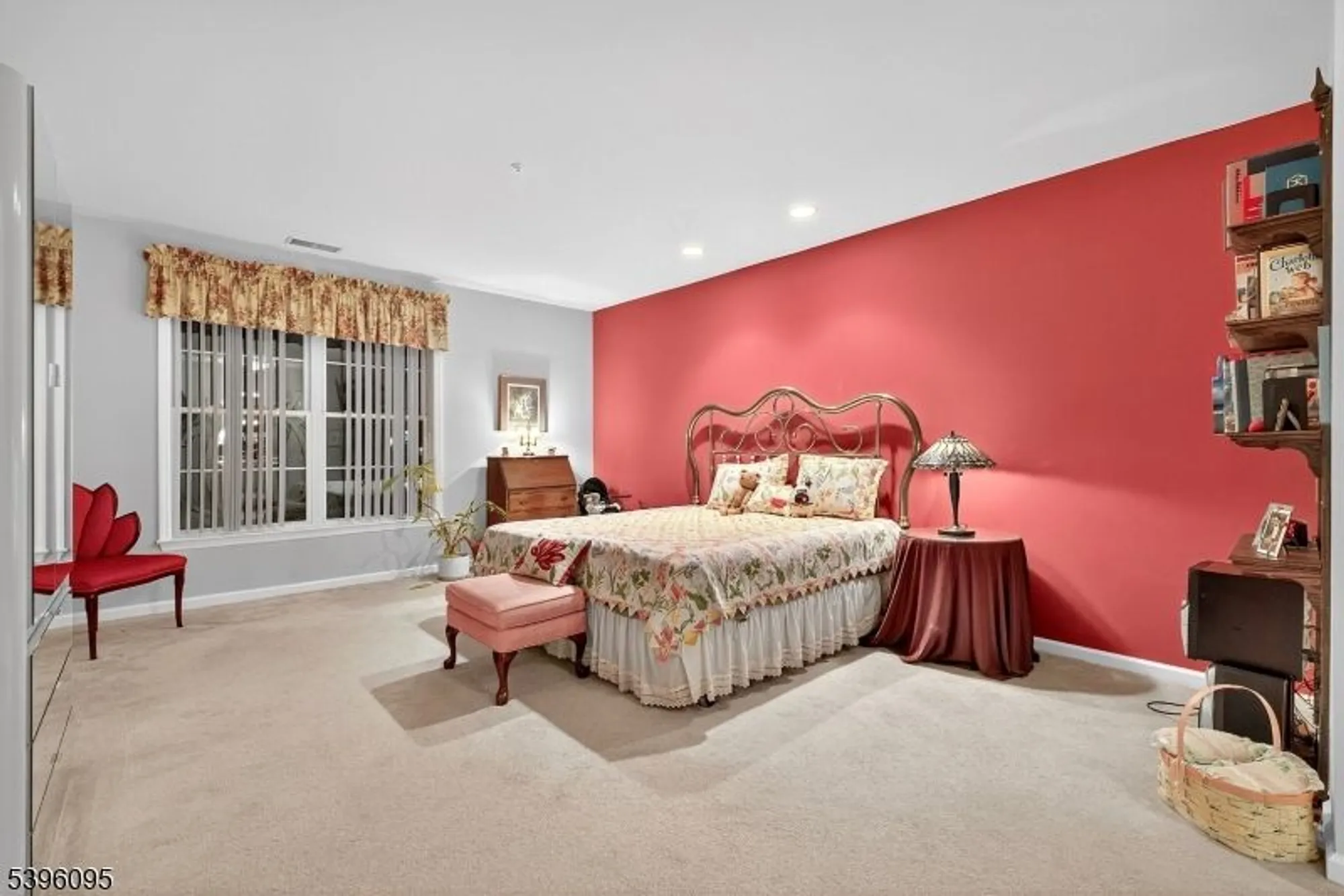 Property Slideshow image 13 of 46 | 2210 johnson dr, Rockaway Boro, NJ, 07866