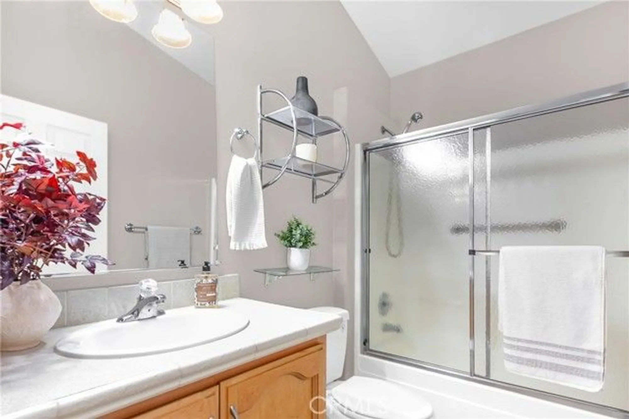 Property Slideshow image 16 of 50 | 844 devonshire dr 180, Arroyo Grande, CA, 93420