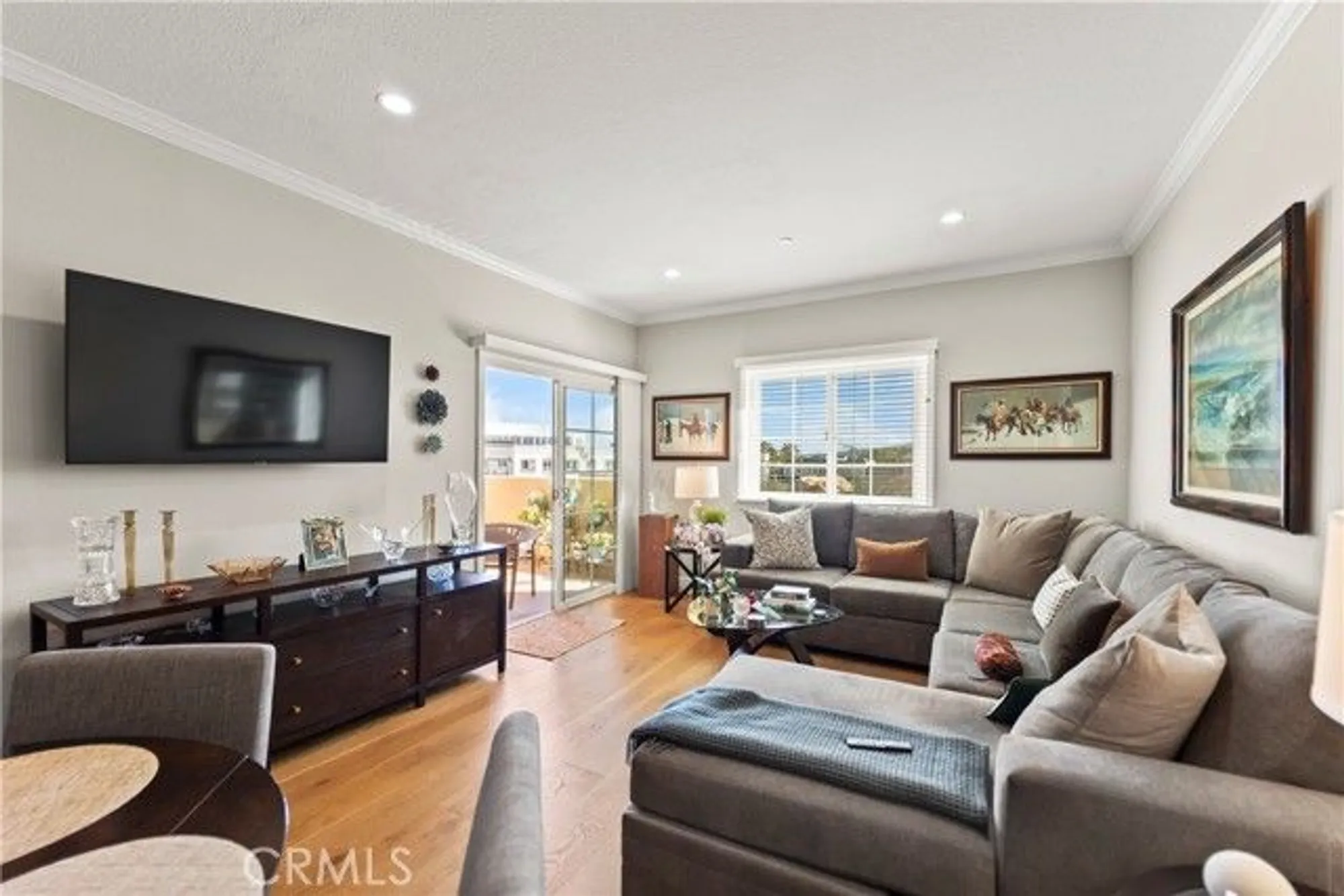 Property Slideshow image 14 of 32 | 326 hawthorne, Torrance, CA, 90503