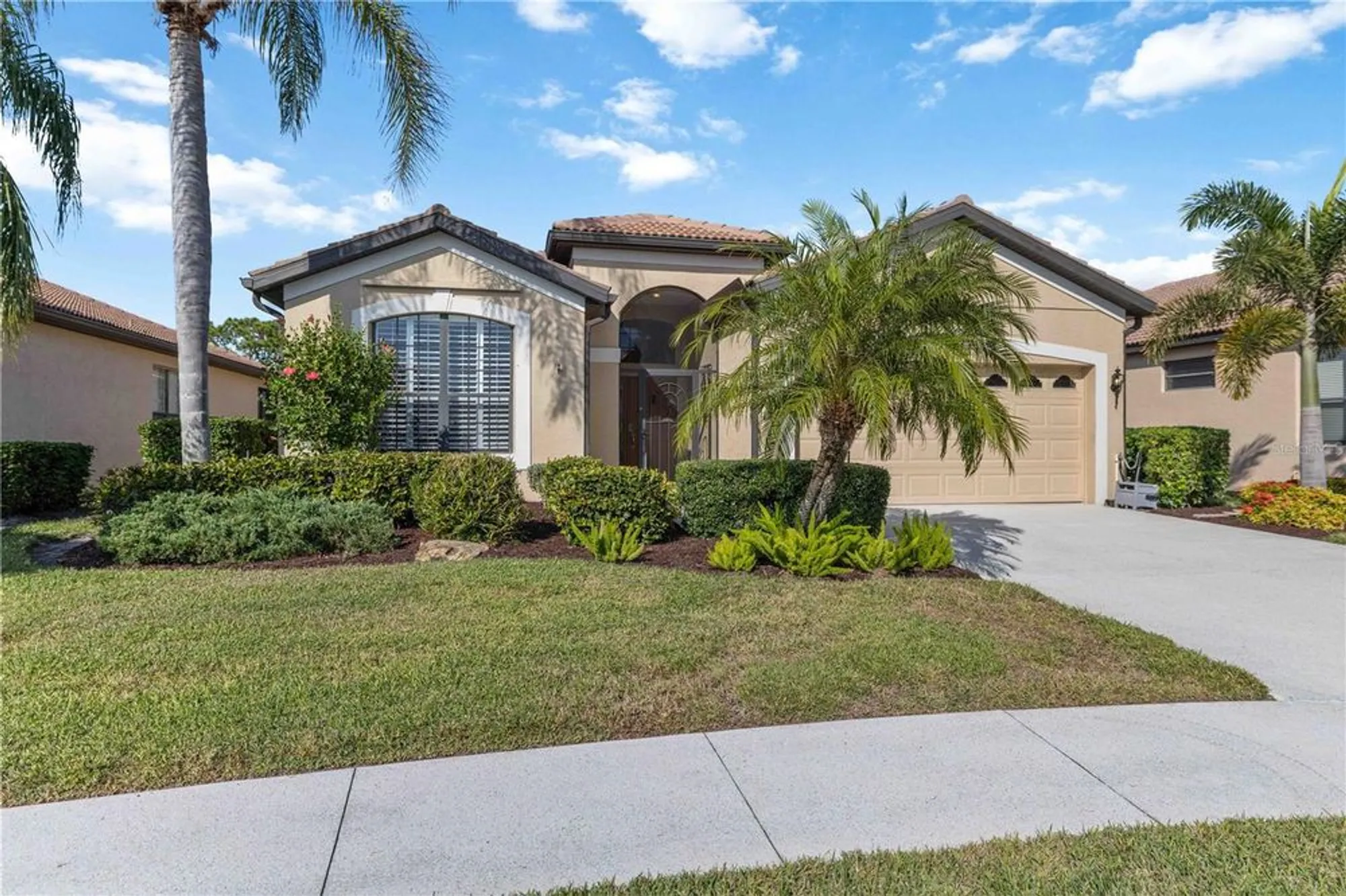 Property Slideshow image 13 of 100 | 4031 bowen falls pl, Sarasota, FL, 34243