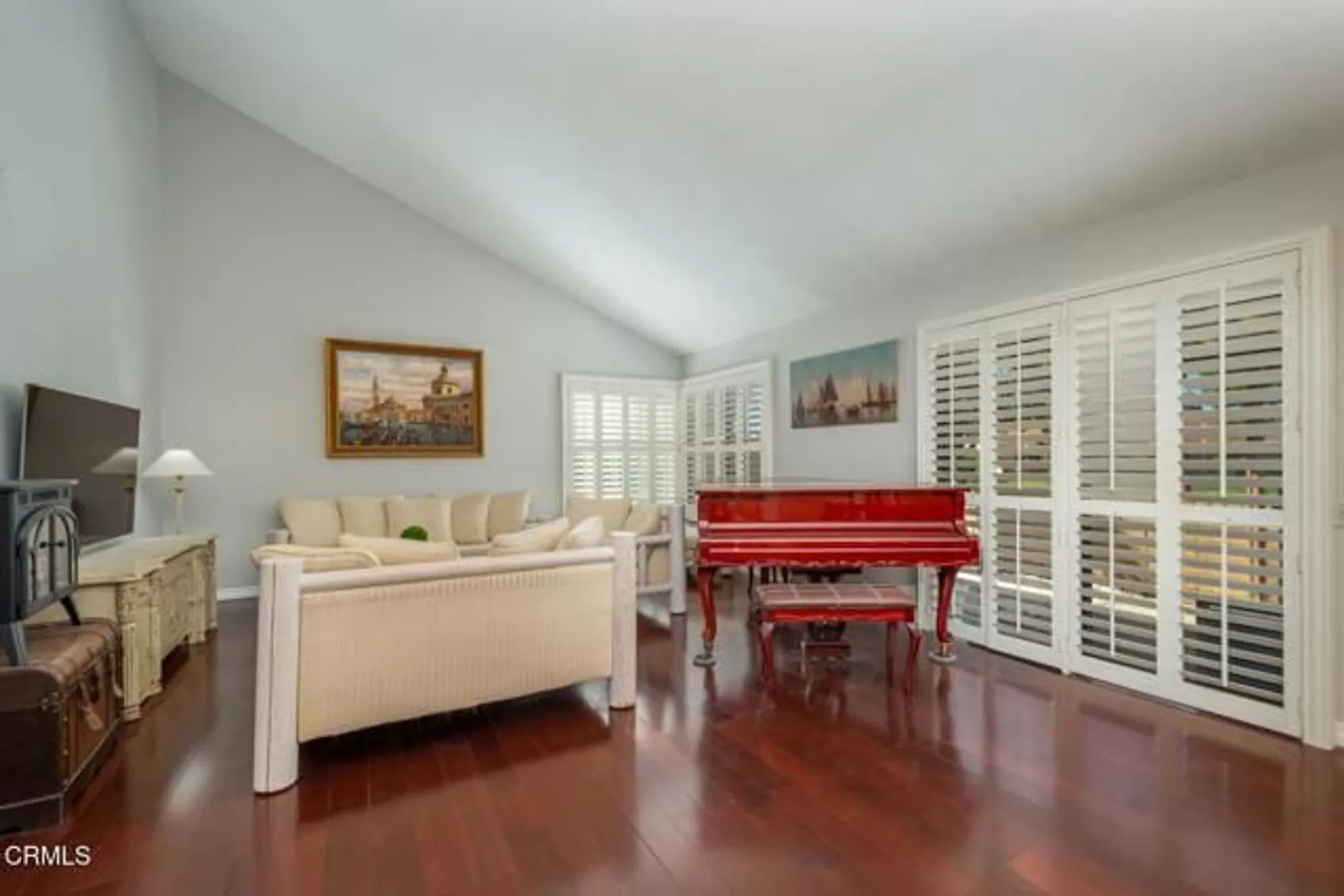 Property Slideshow image 9 of 38 | 34121 village 34, Camarillo, CA, 93012