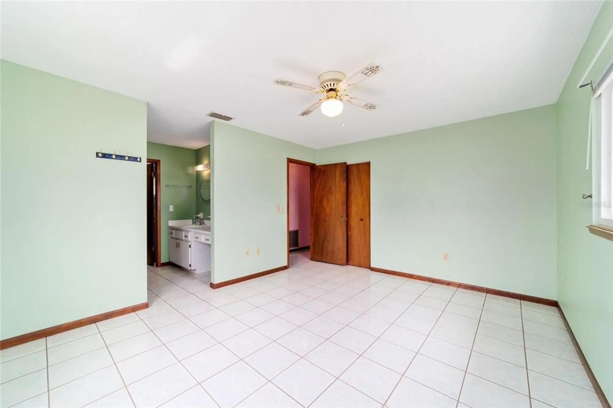 Property Slideshow image 32 of 62 | 9841 sw 102nd pl, Ocala, FL, 34481