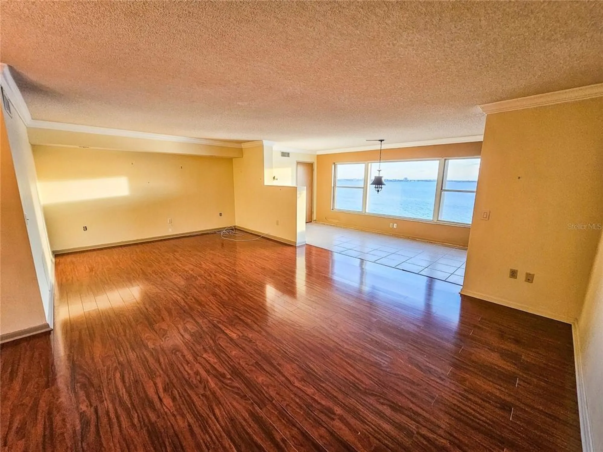 Property Slideshow image 7 of 35 | 5980 shore blvd 904, Gulfport, FL, 33707
