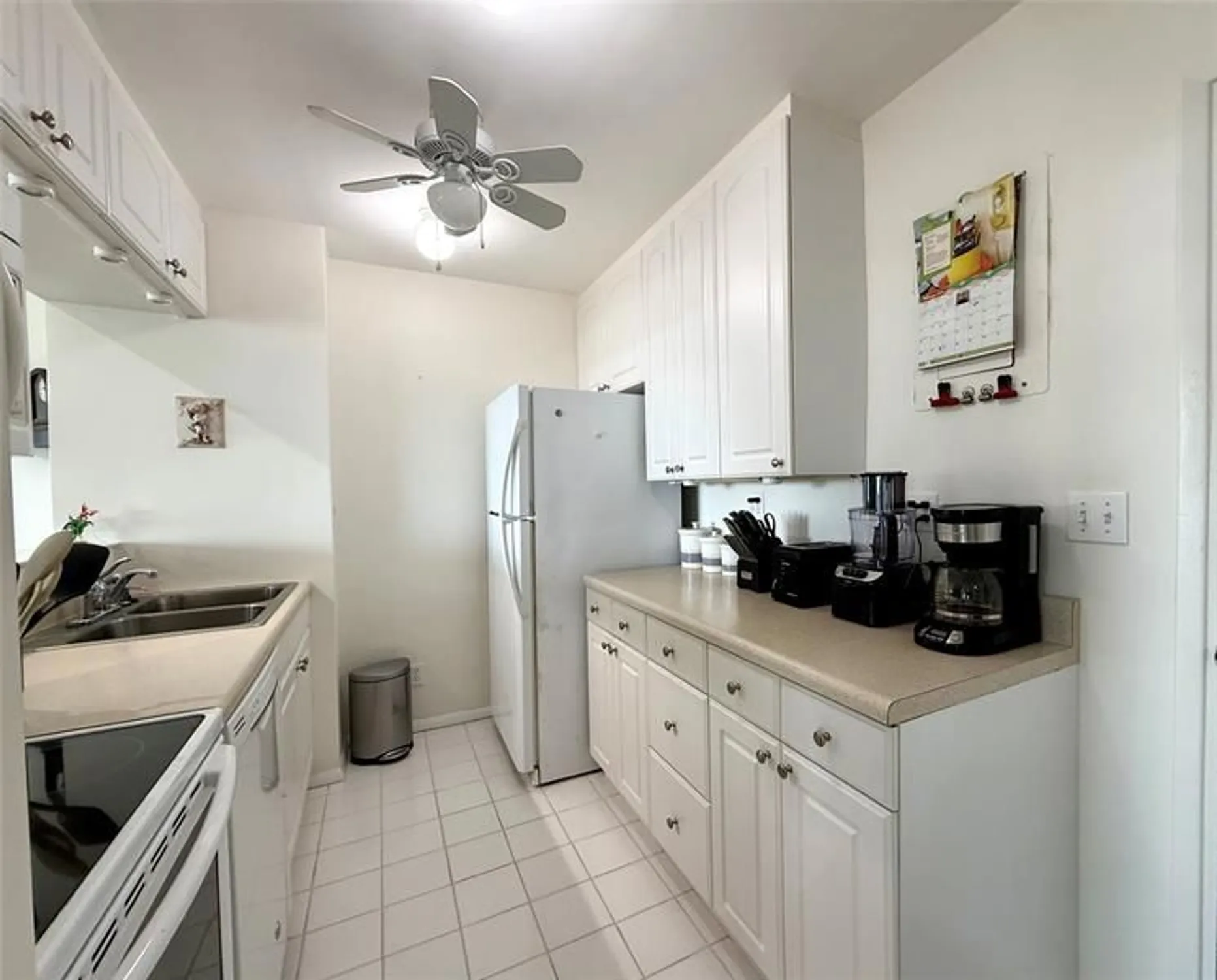 Property Slideshow image 6 of 23 | 3233 ne 34th st 1120, Fort Lauderdale, FL, 33308