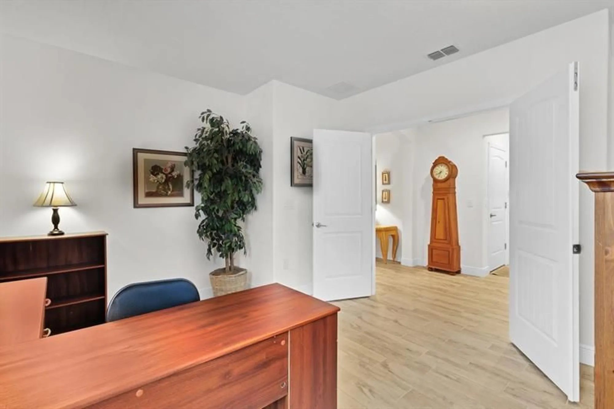 Property Slideshow image 21 of 47 | 5949 buttonwood sq, Vero Beach, FL, 32966