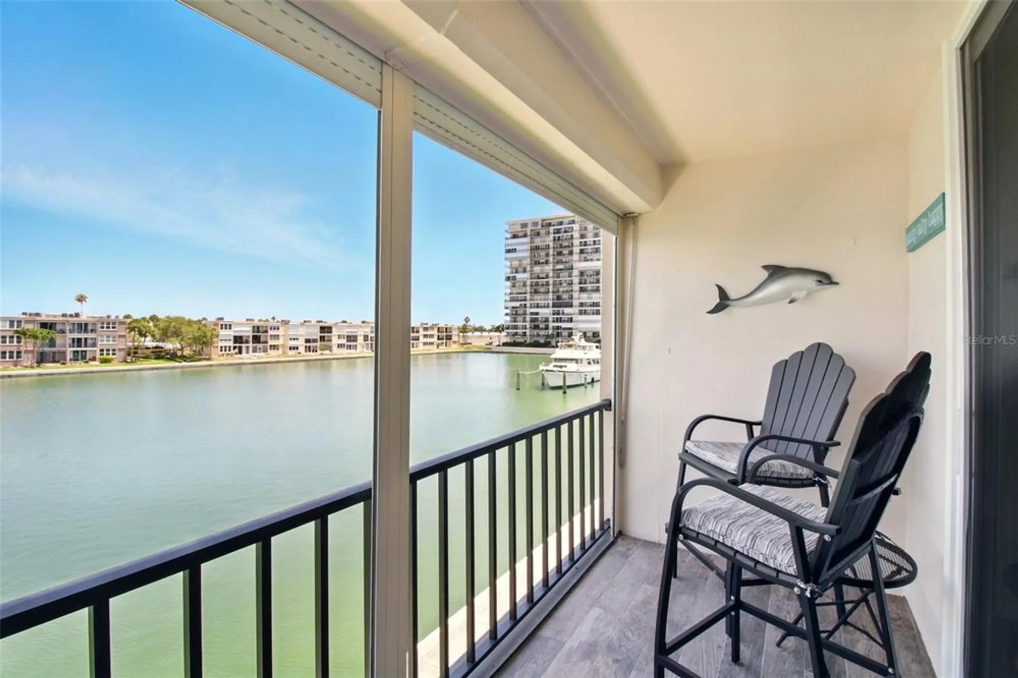 Property Slideshow image 16 of 29 | 7625 sun island dr 304, South Pasadena, FL, 33707