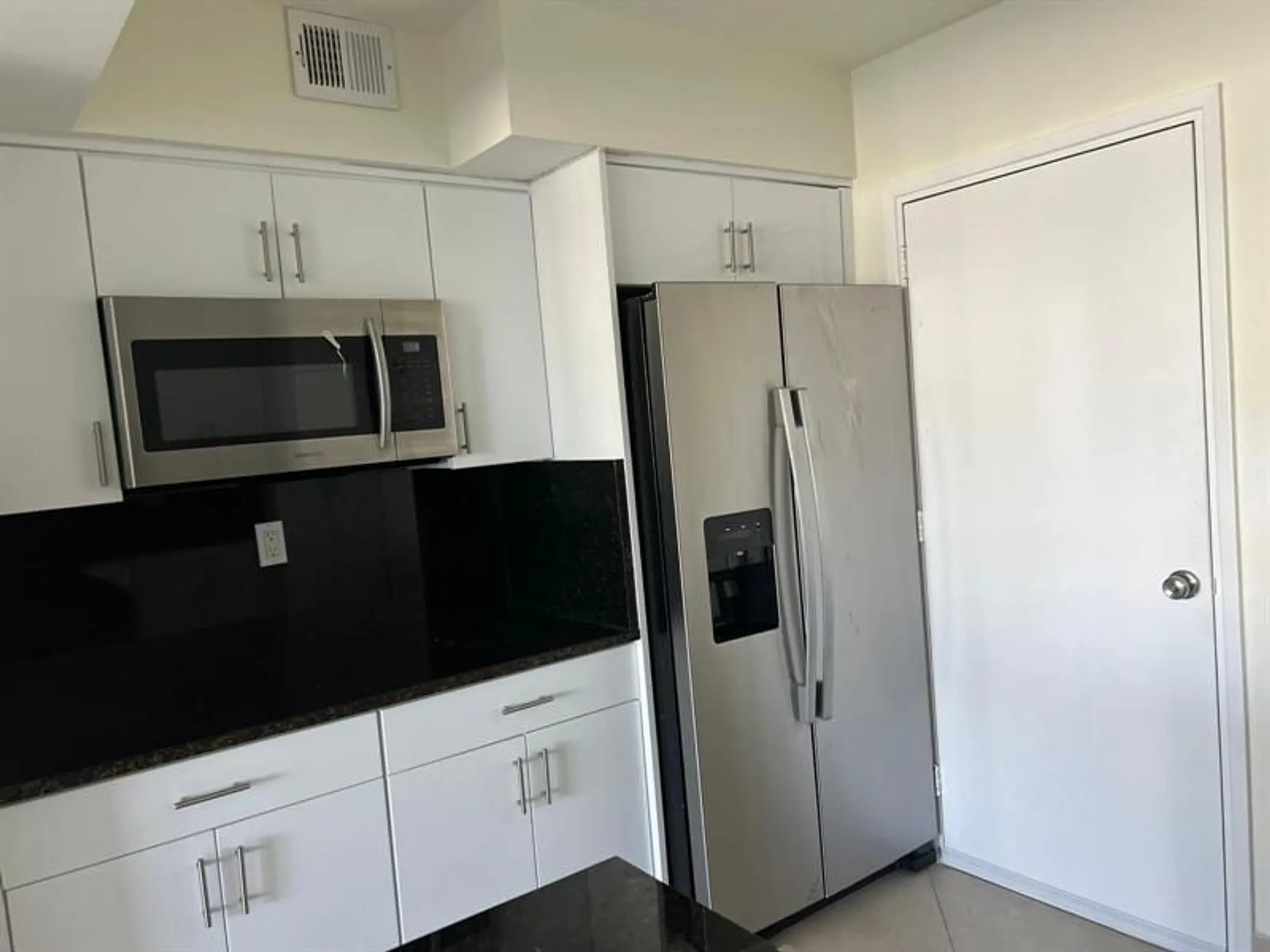 Property Slideshow image 29 of 39 | 3233 ne 34th st apt 1404, Fort Lauderdale, FL, 33308