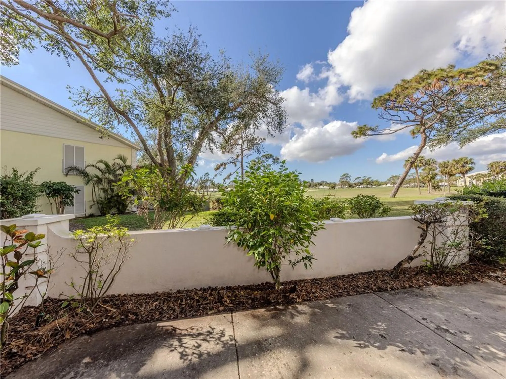 Property Slideshow image 26 of 68 | 437 cerromar ln unit 312, Venice, FL, 34293