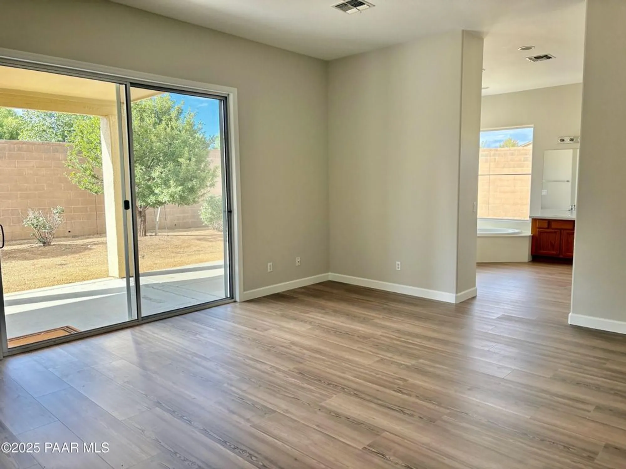 Property Slideshow image 25 of 47 | 7709 e day break cir, Prescott Valley, AZ, 86315