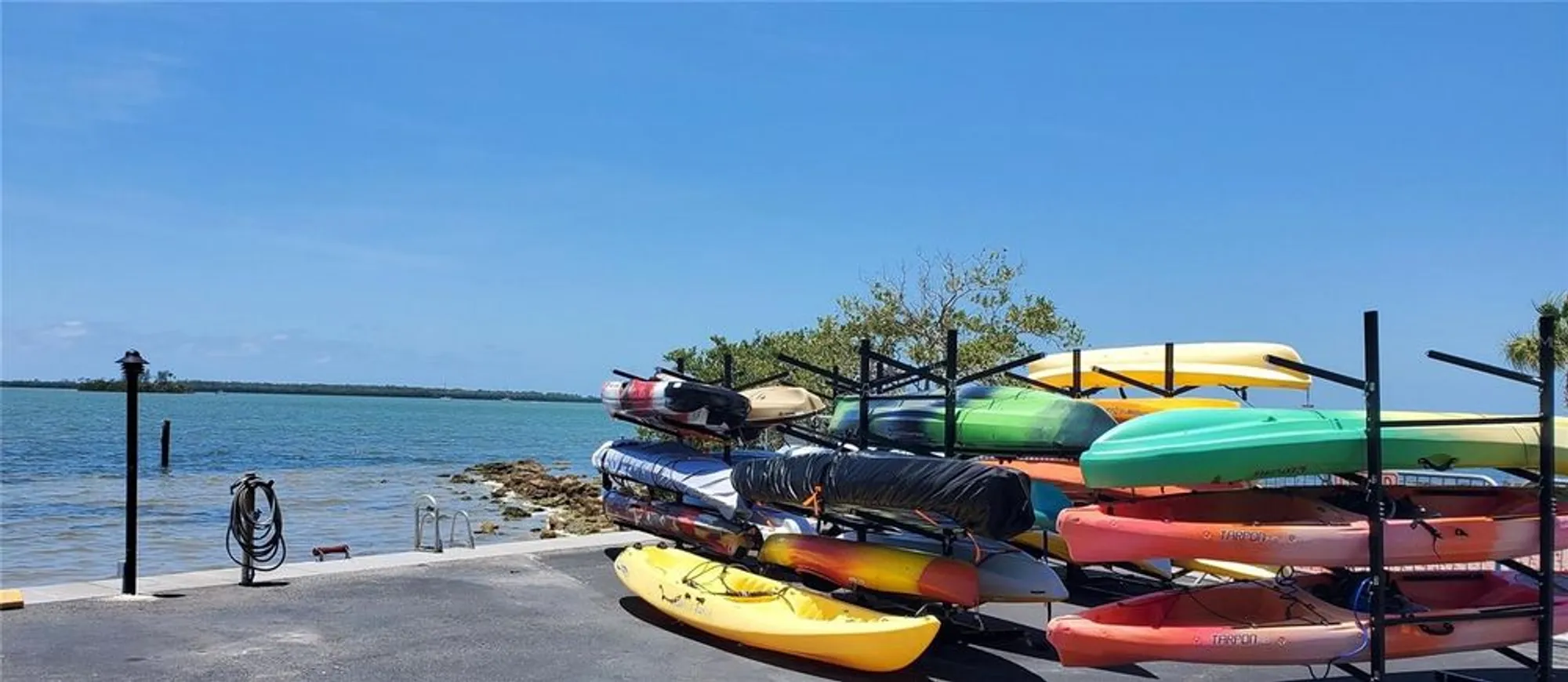 Property Slideshow image 23 of 24 | 632 edgewater dr 832, Dunedin, FL, 34698