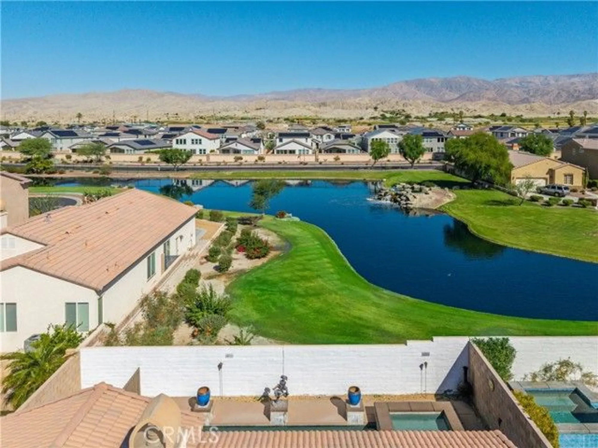 Property Slideshow image 21 of 29 | 84206 canzone dr, Indio, CA, 92203