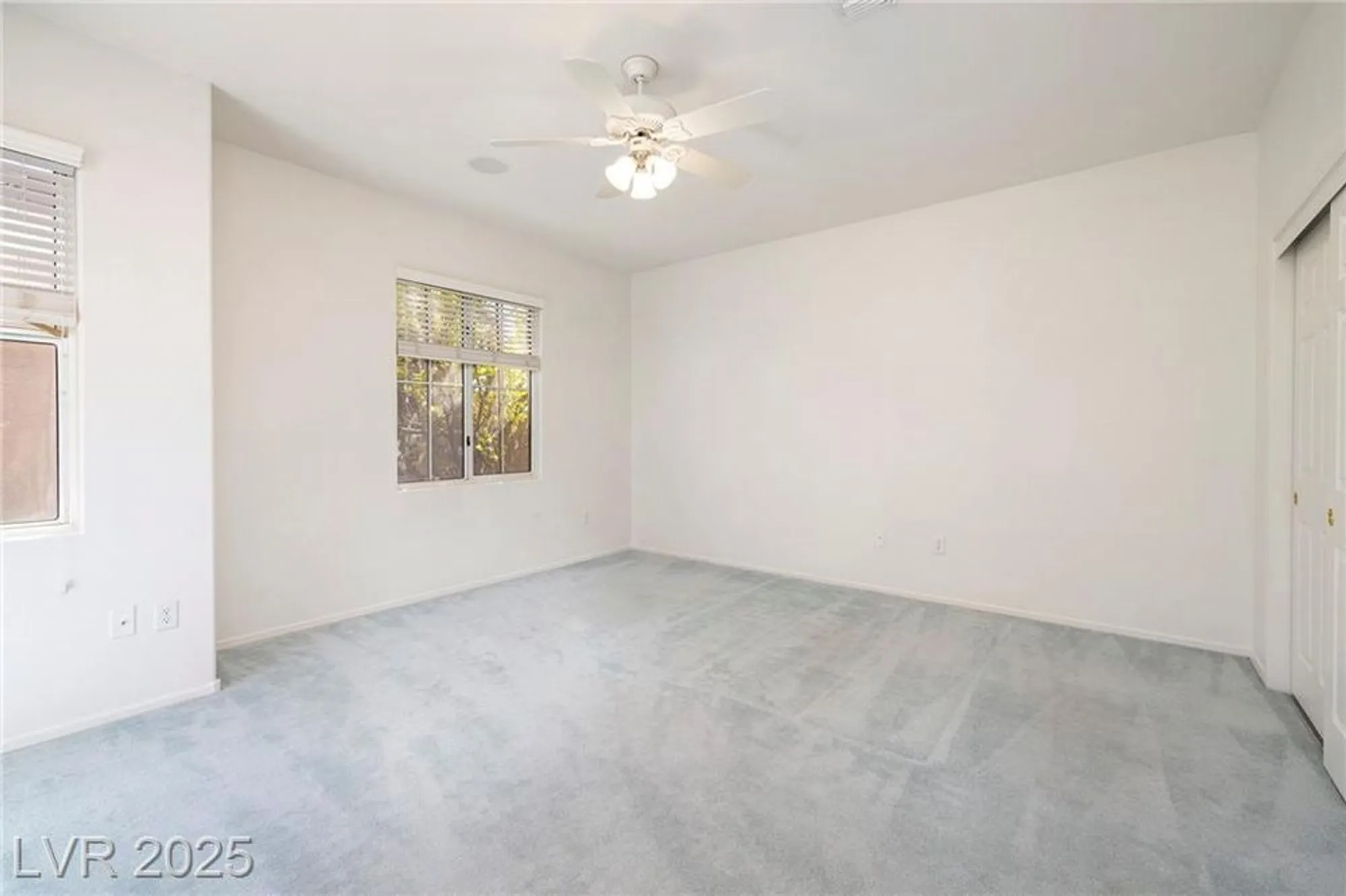 Property Slideshow image 17 of 50 | 1691 wellington springs ave, Henderson, NV, 89052