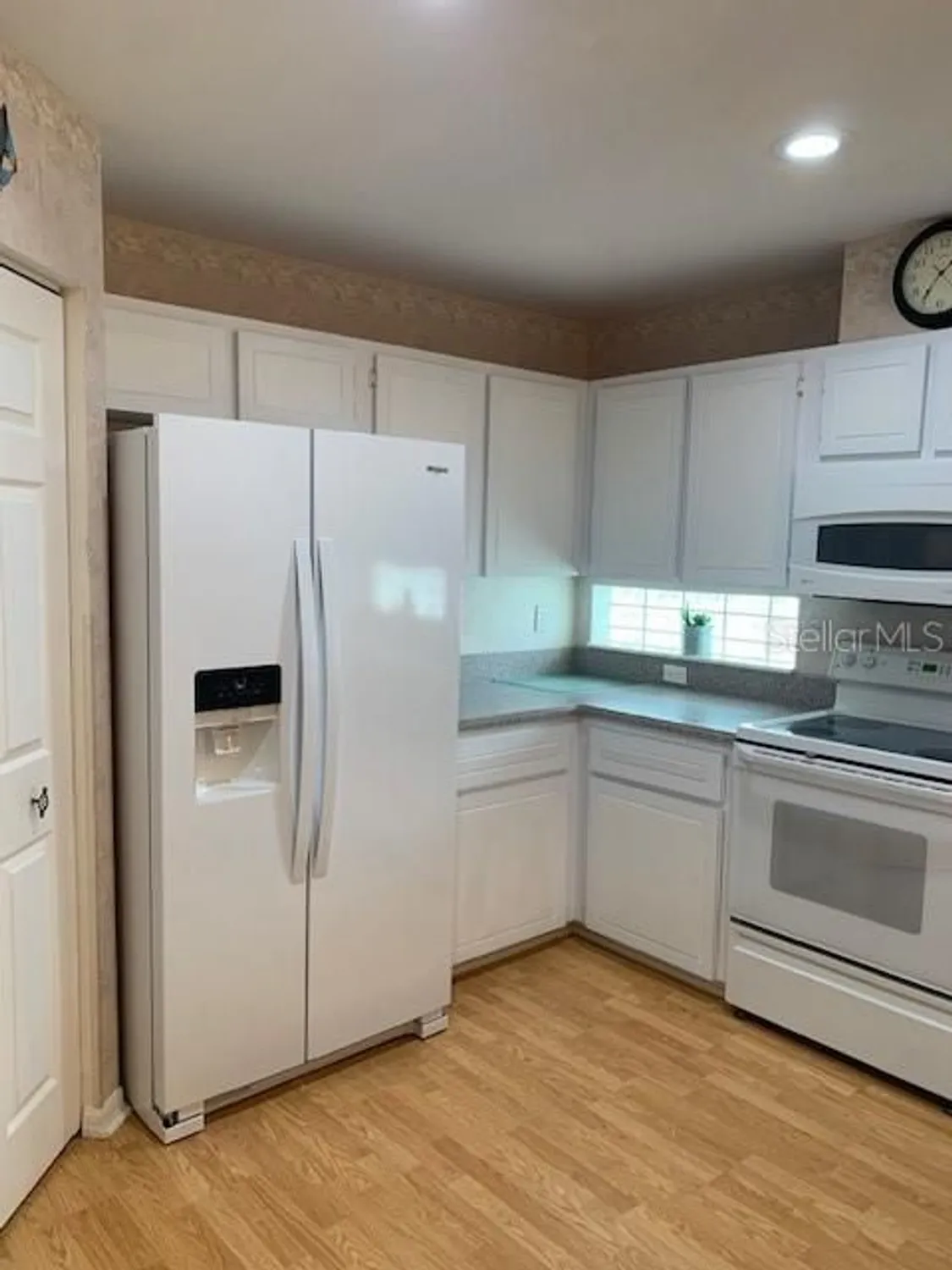 Property Slideshow image 5 of 32 | 11447 sw 69th cir, Ocala, FL, 34476