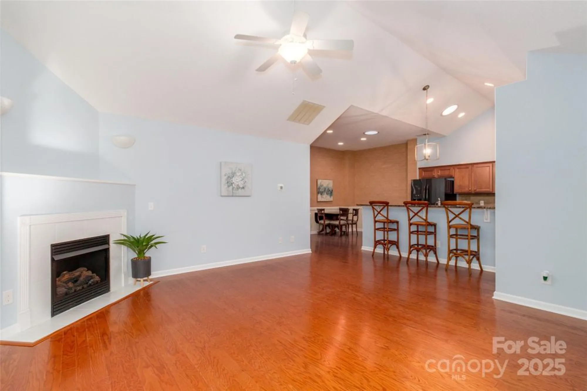 Property Slideshow image 7 of 39 | 3546 south bank ct, Matthews, NC, 28105