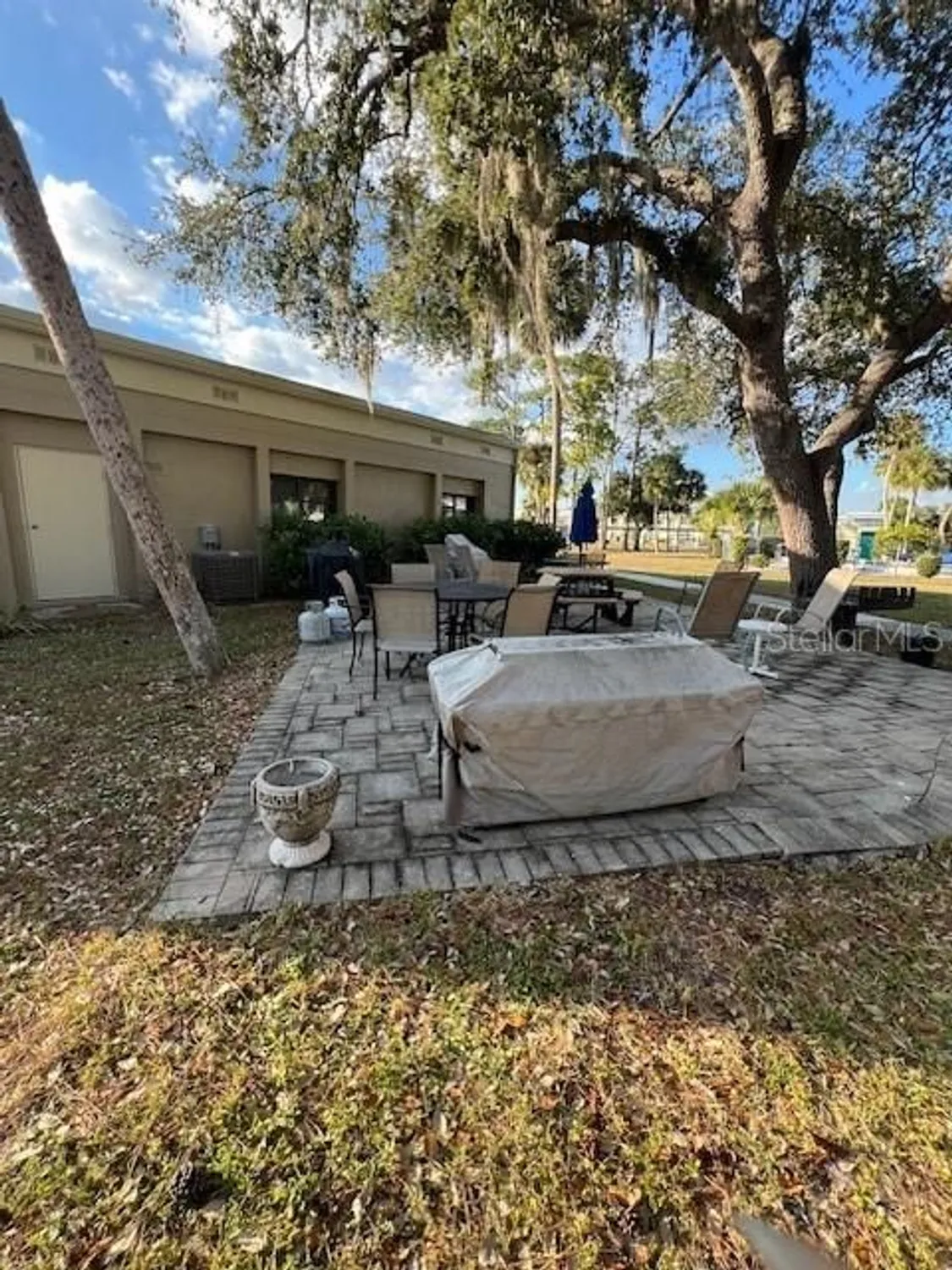 Property Slideshow image 19 of 27 | 21260 brinson ave 211, Port Charlotte, FL, 33952
