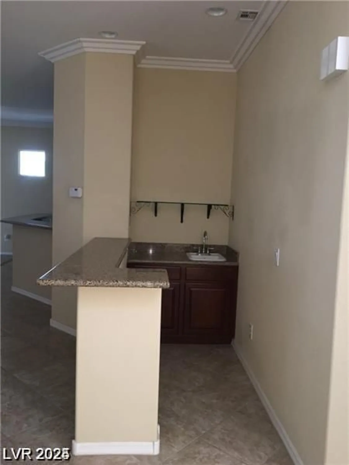 Property Slideshow image 10 of 35 | 2175 clearwater lake dr, Henderson, NV, 89044