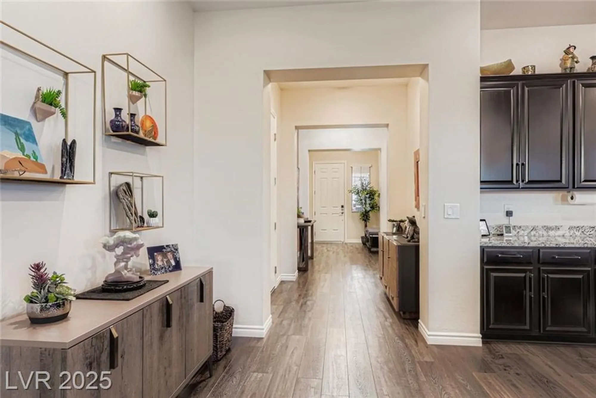 Property Slideshow image 4 of 58 | 316 gillespie glen ave, Henderson, NV, 89011