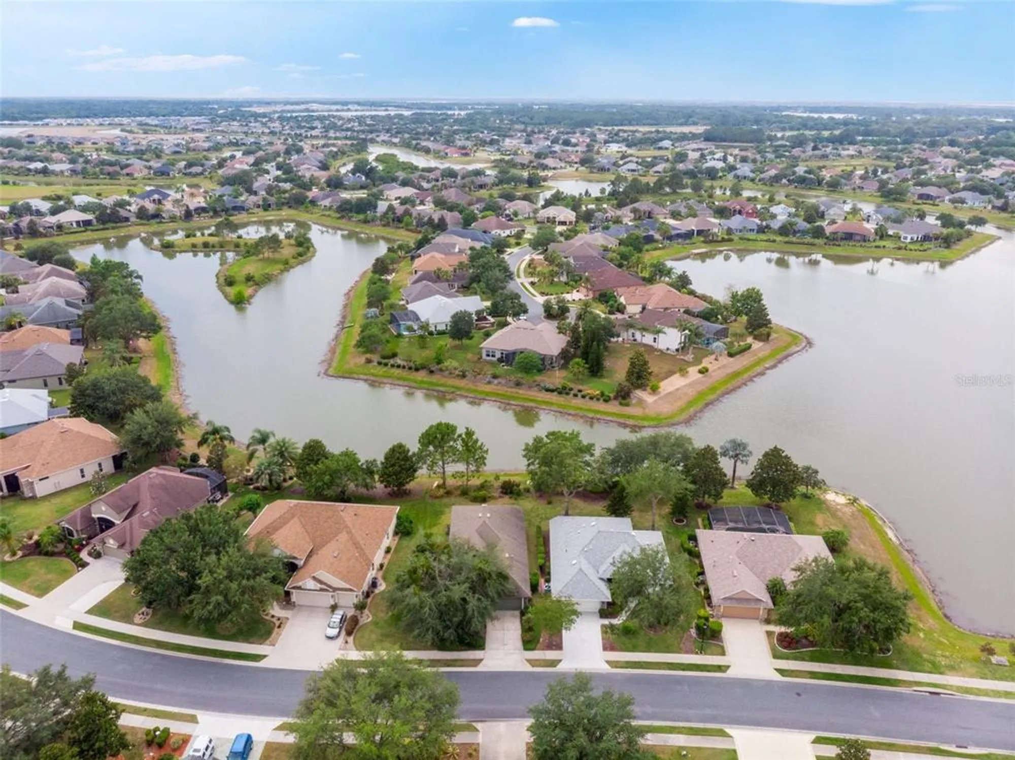 Property Slideshow image 28 of 58 | 8167 bridgeport bay cir, Mount Dora, FL, 32757